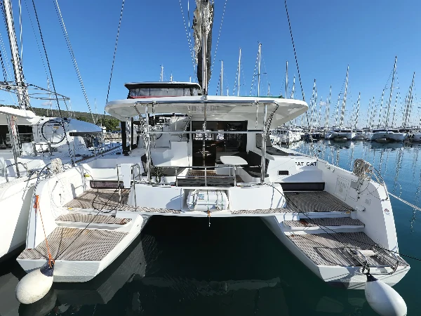 Lagoon 42 FAT CAT boat image