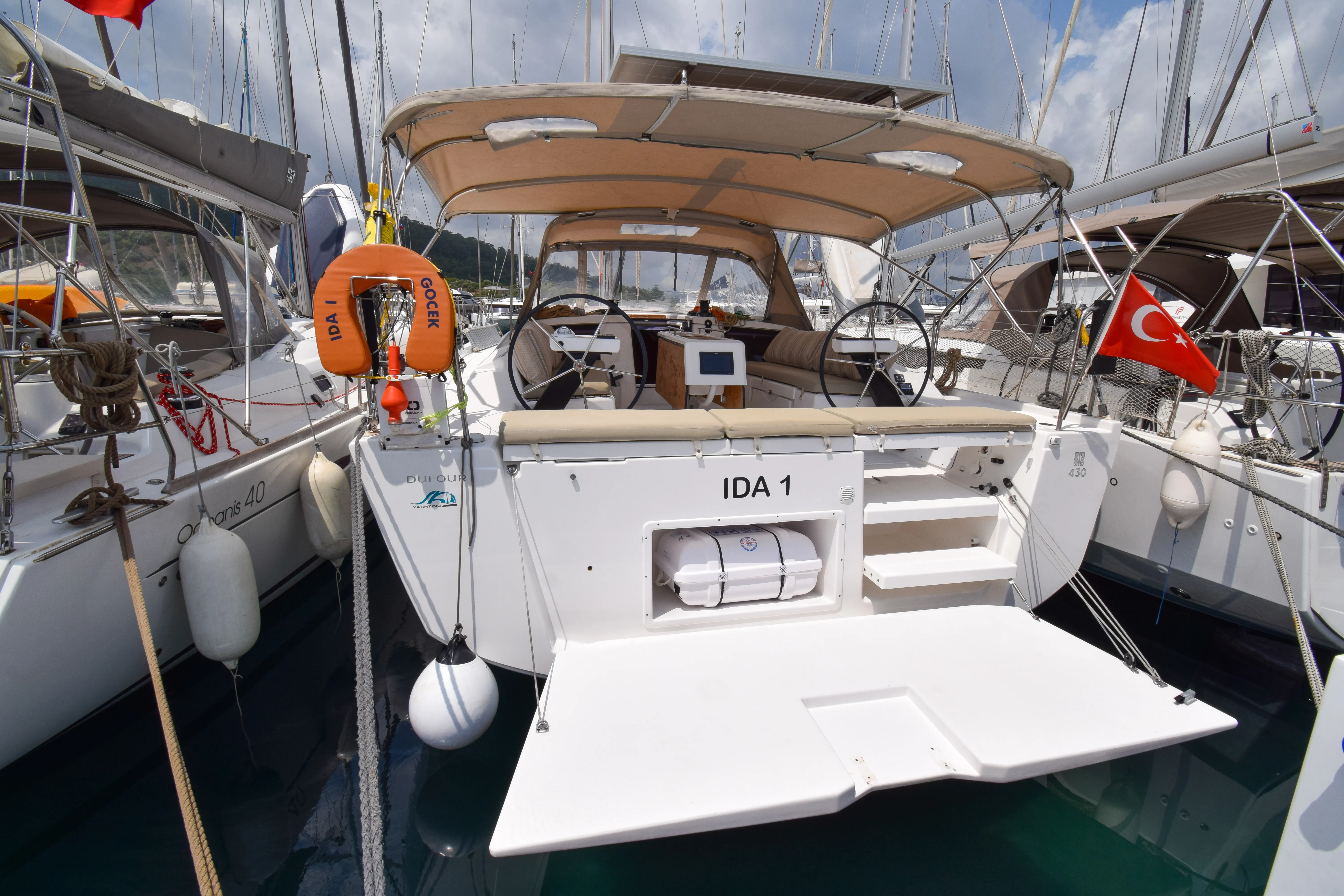 Image slide 201135