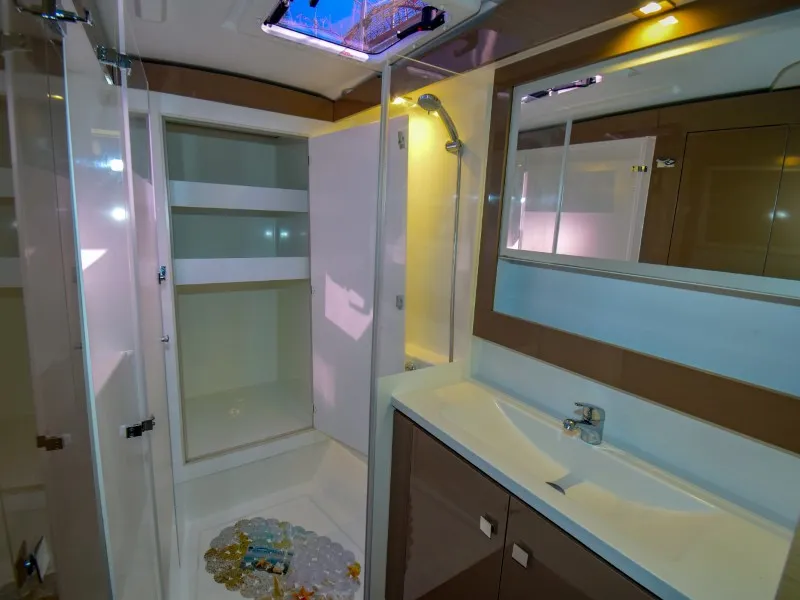 Image slide 201256