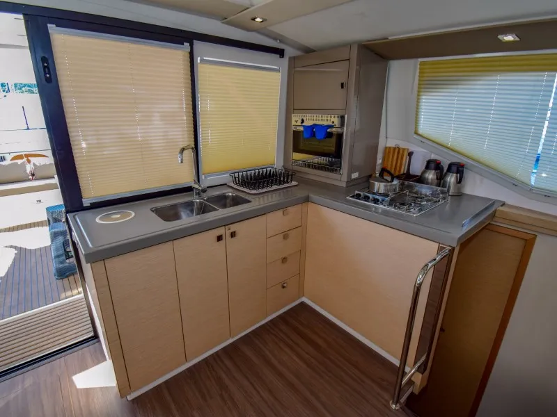Image slide 201261
