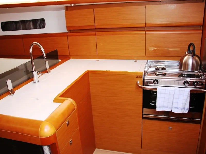 Image slide 201310