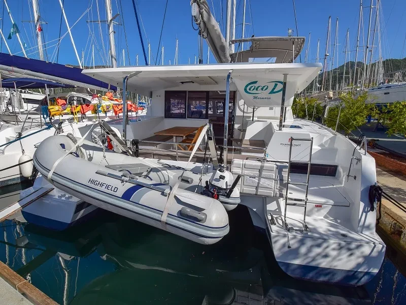 Lucia 40 Coco D boat image