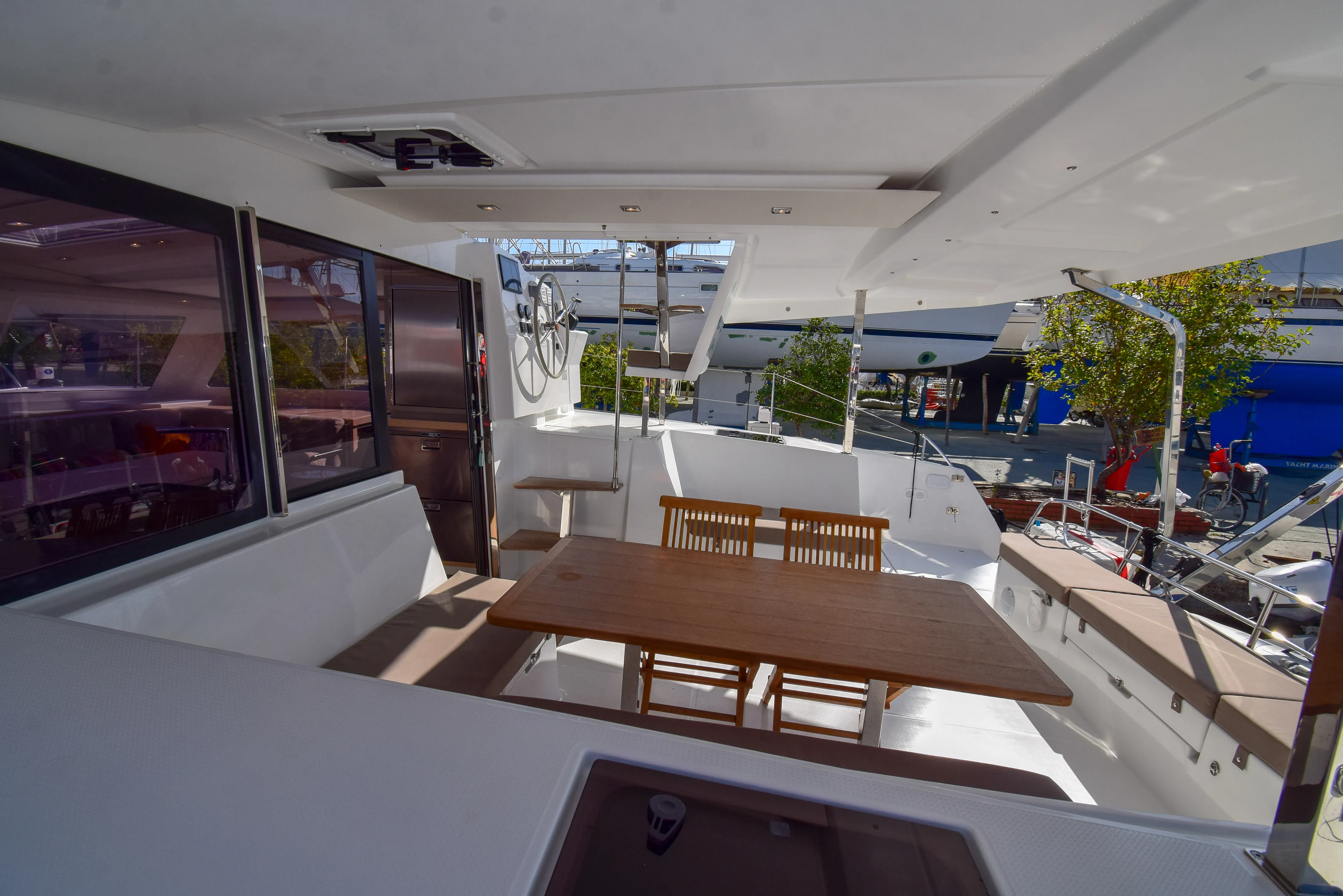 Image slide 201327