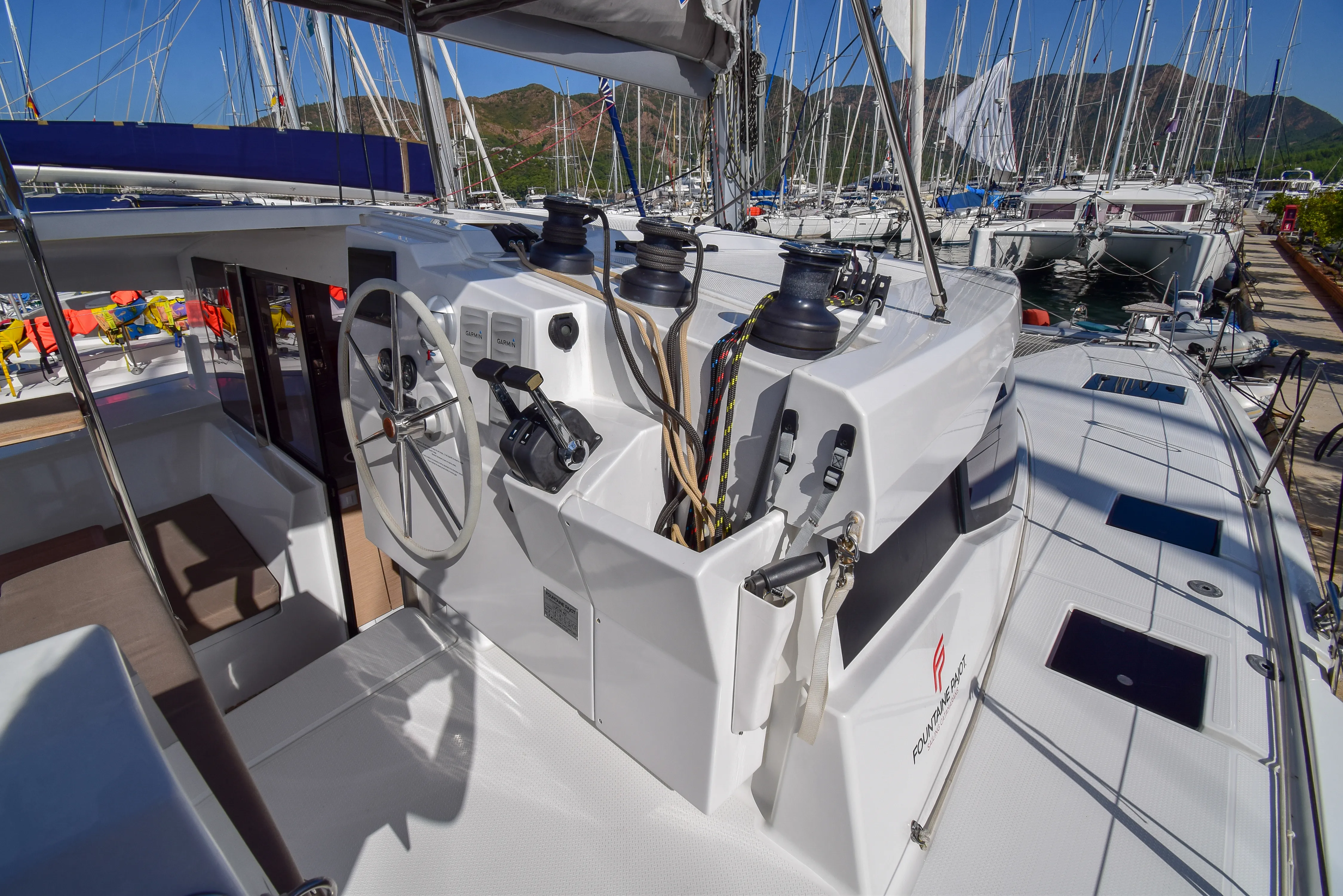 Image slide 201330