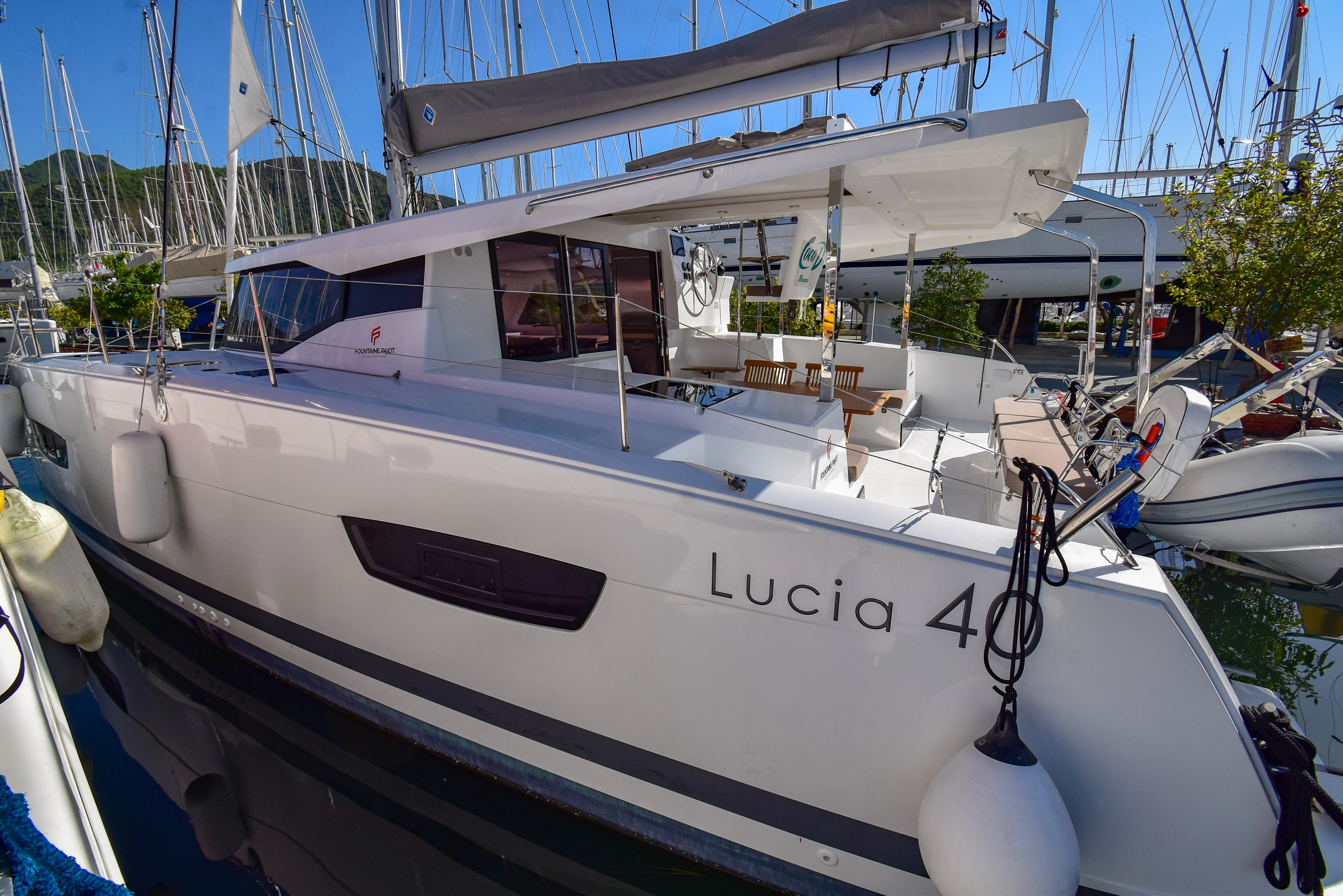Image slide 201353