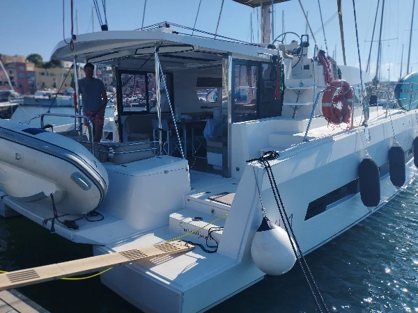 Bali 4.1 Summertime (WM, Inverter) boat image