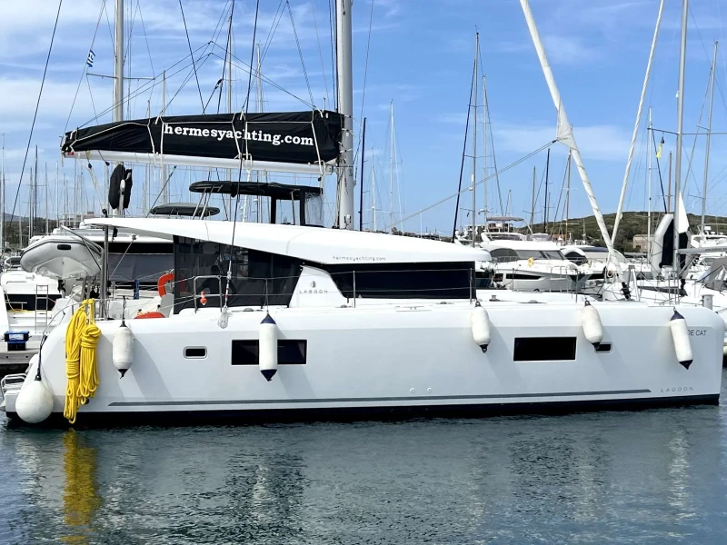 Lagoon 42 Zoe boat image