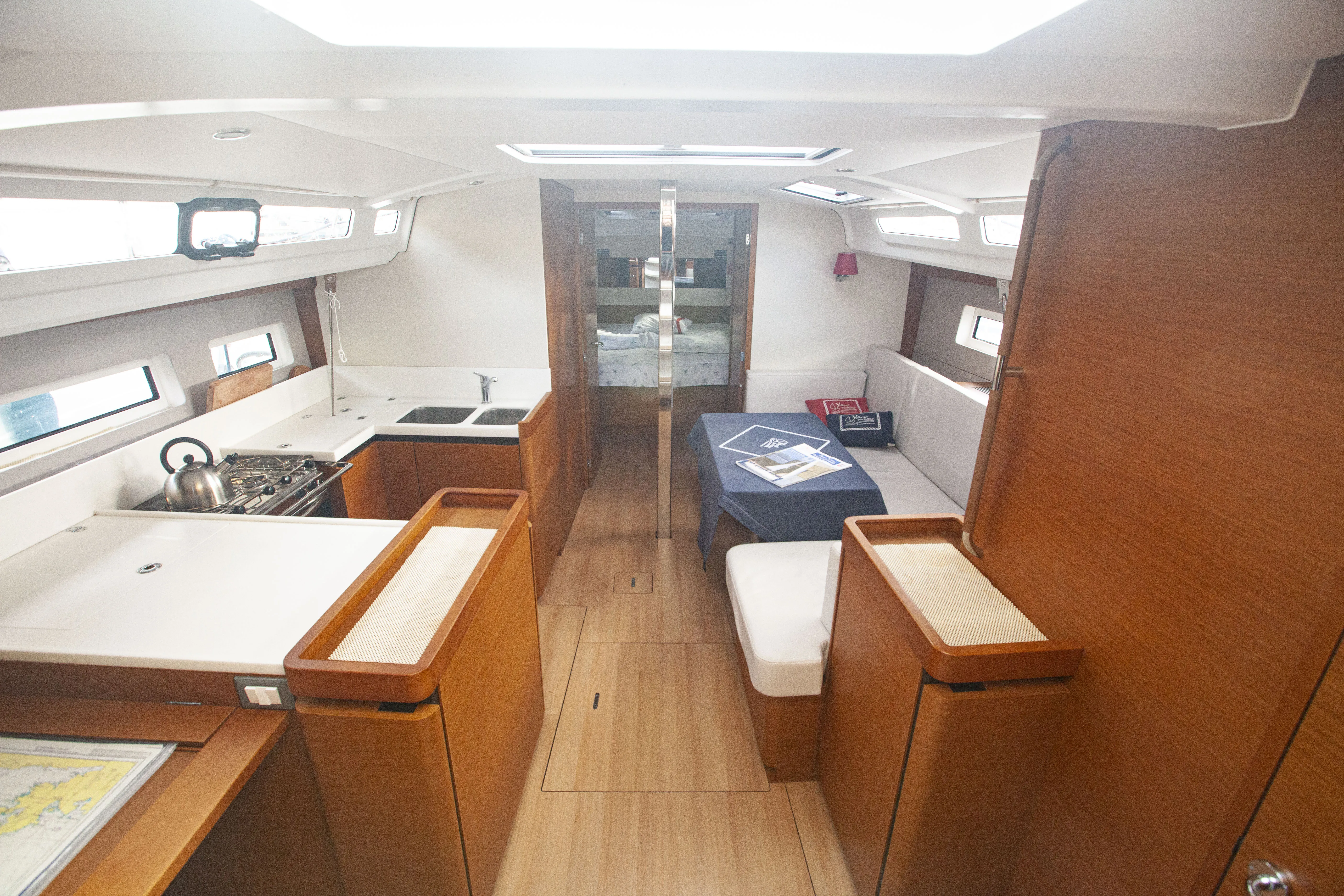 Image slide 202363