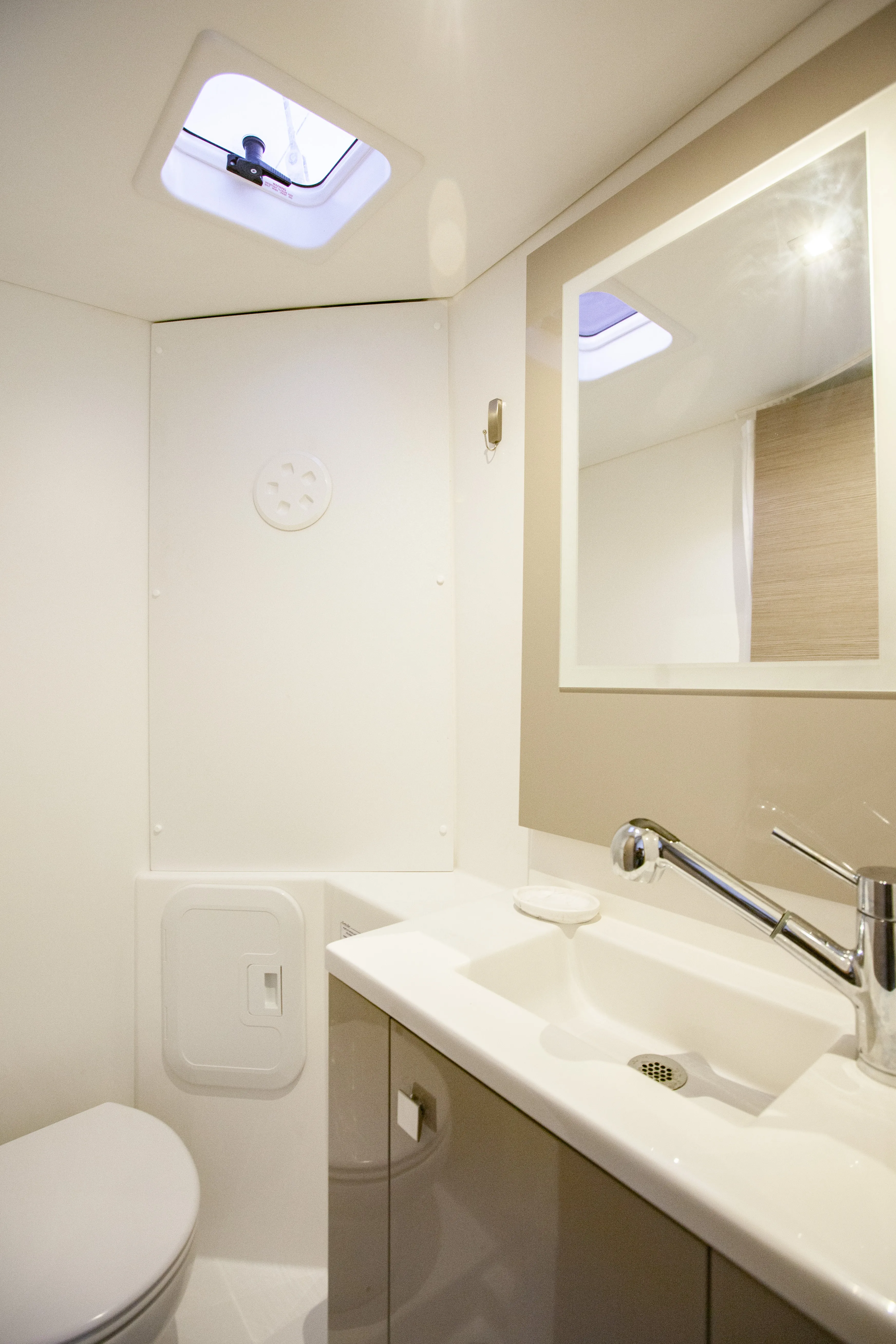 Image slide 202417