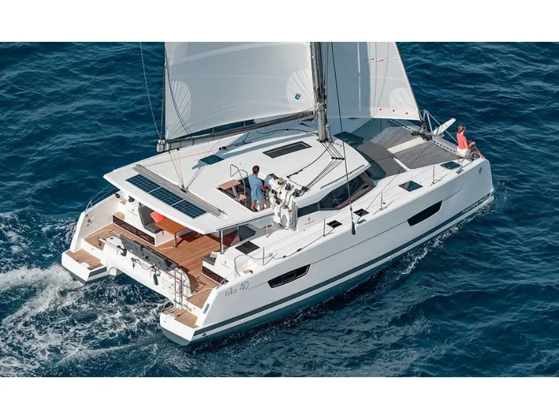 Isla 40 Serenita boat image