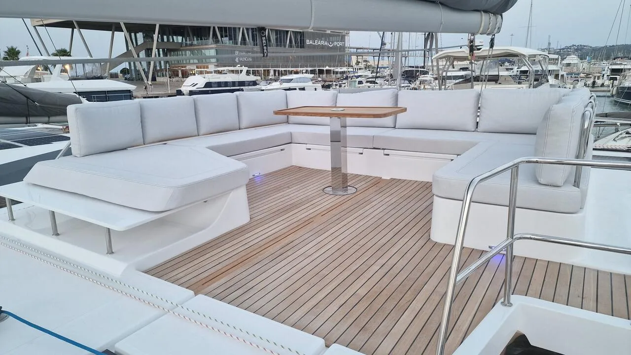 Image slide 20257