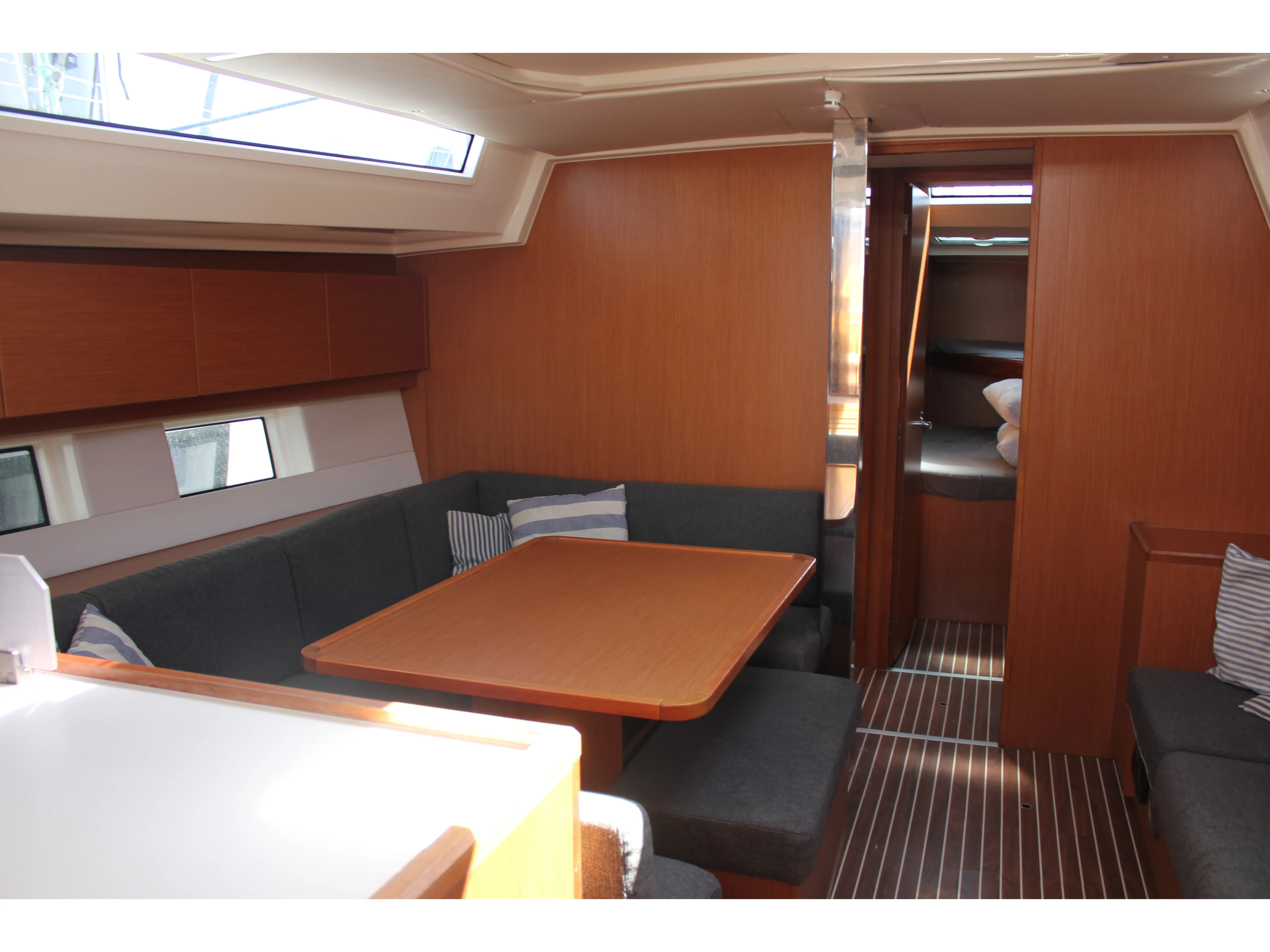 Image slide 202621