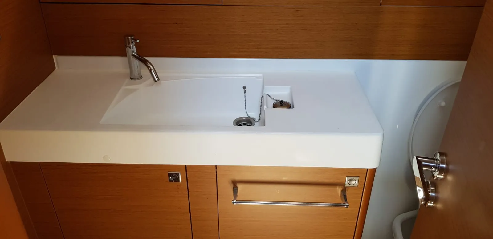 Image slide 202903