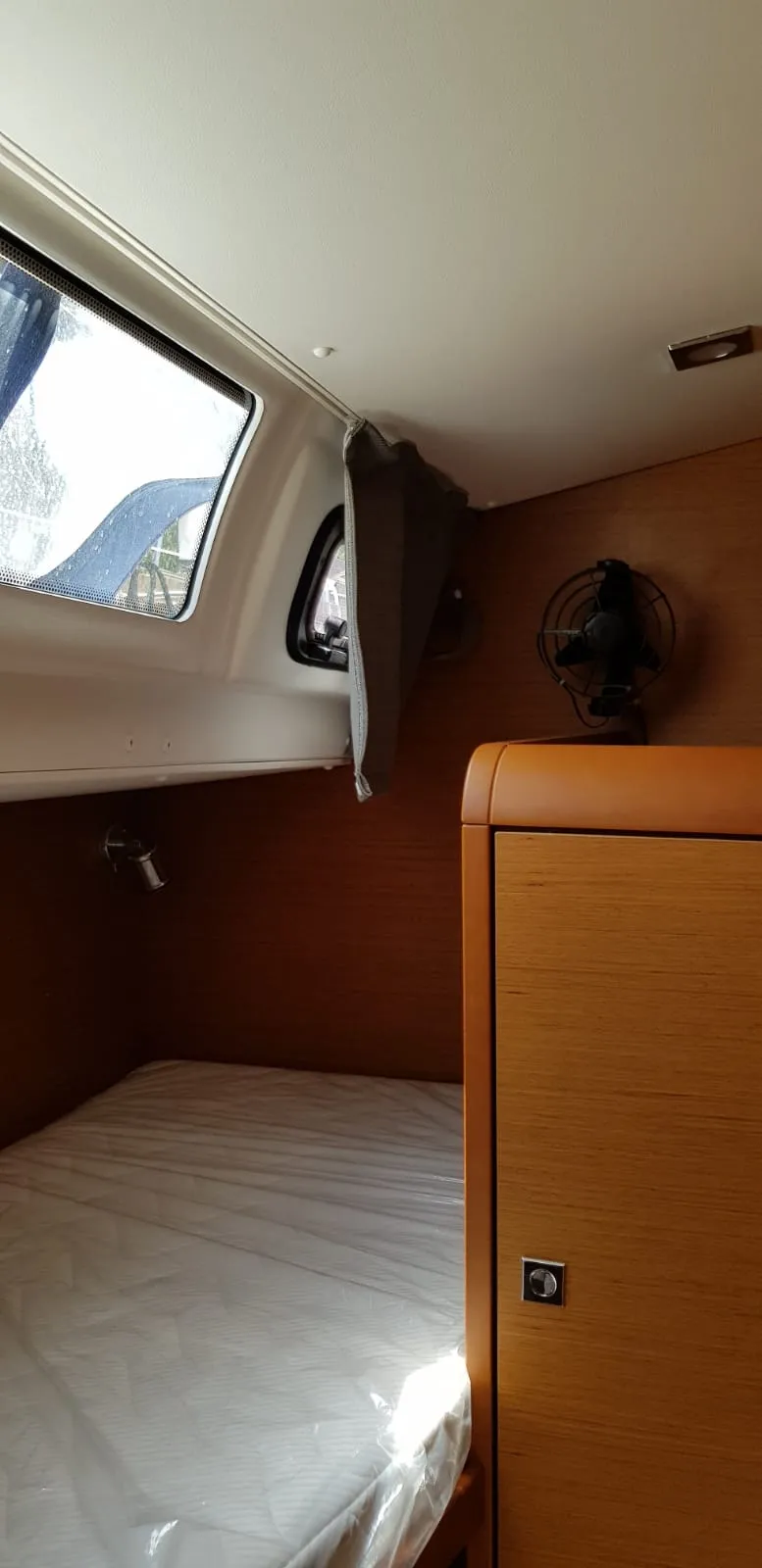 Image slide 202918