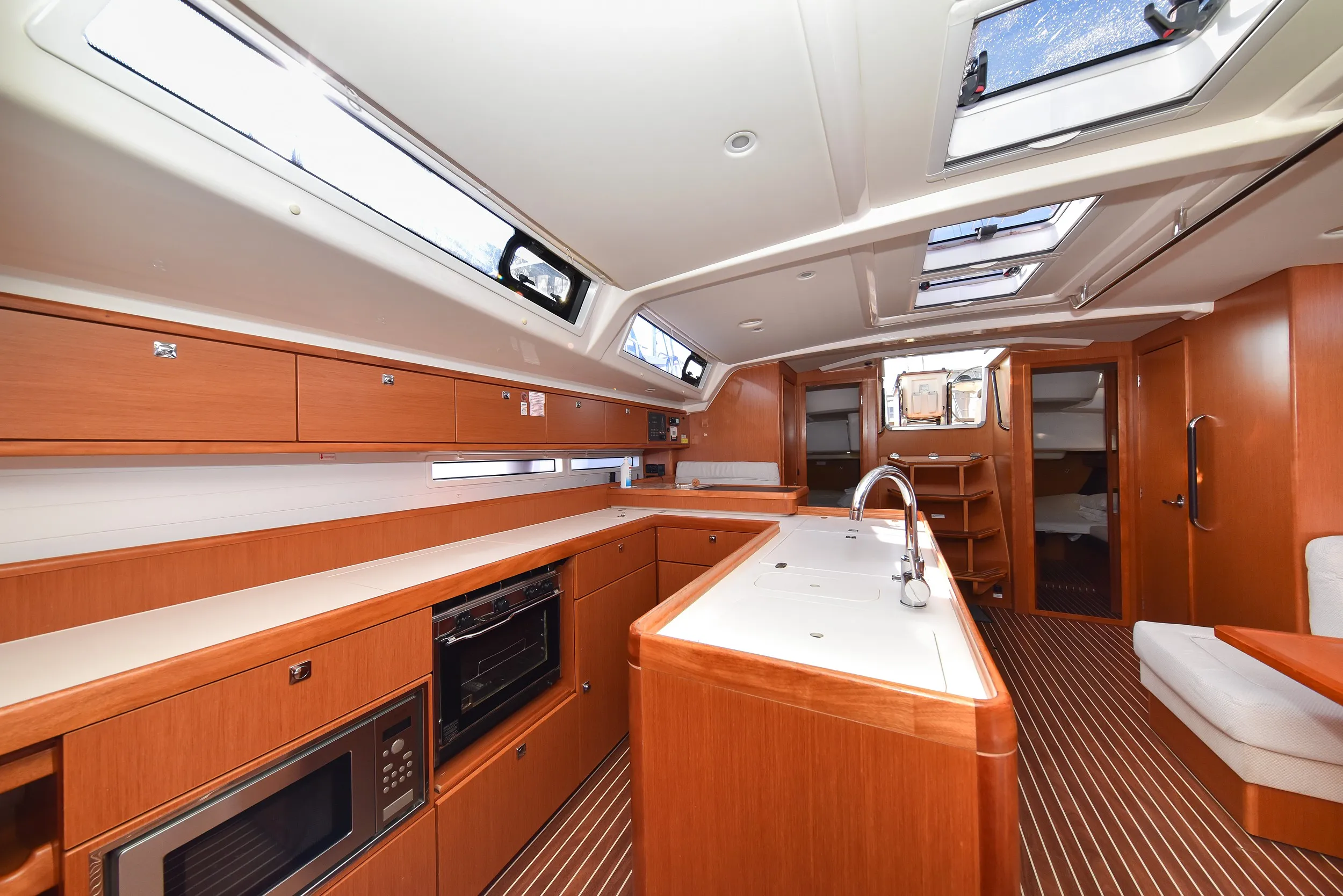 Image slide 203219