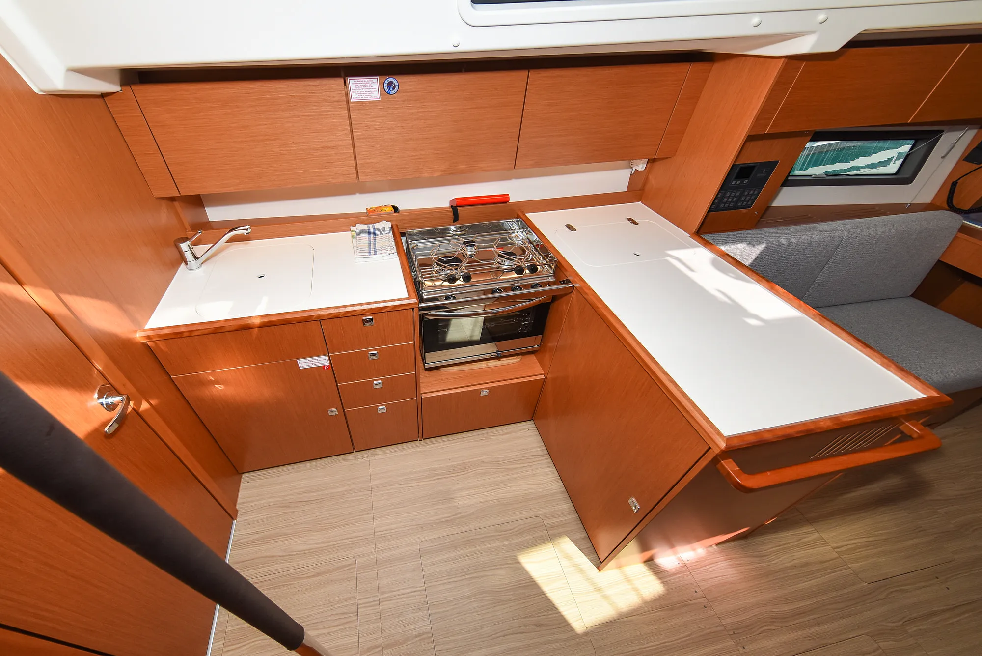 Image slide 203325