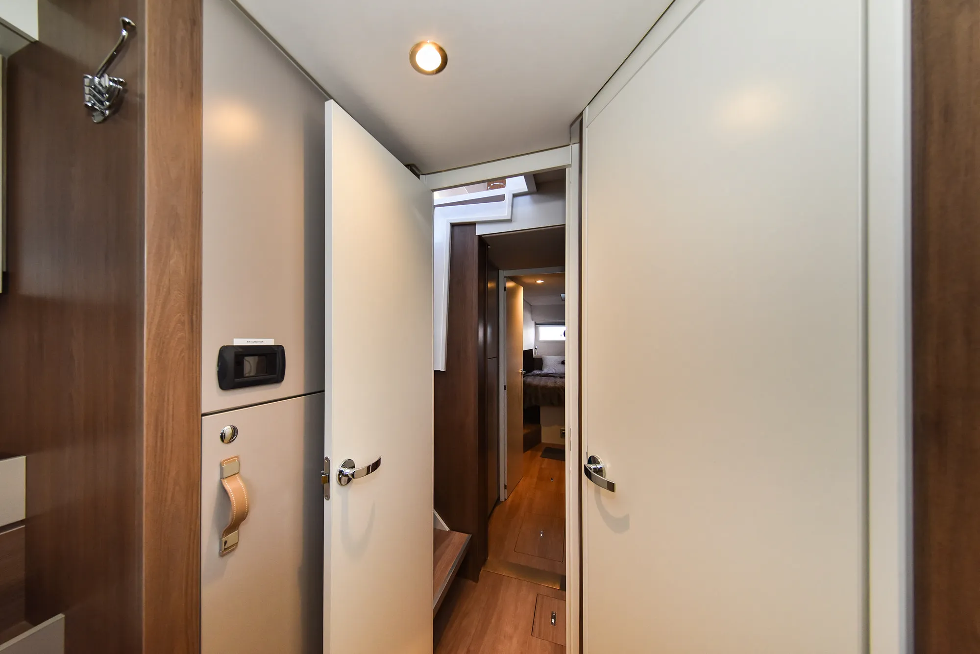 Image slide 204716