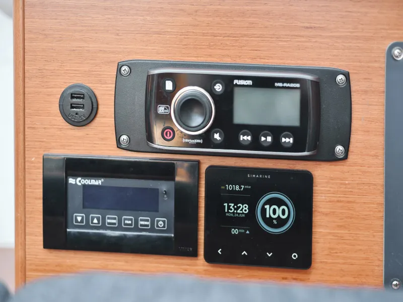 Image slide 205046