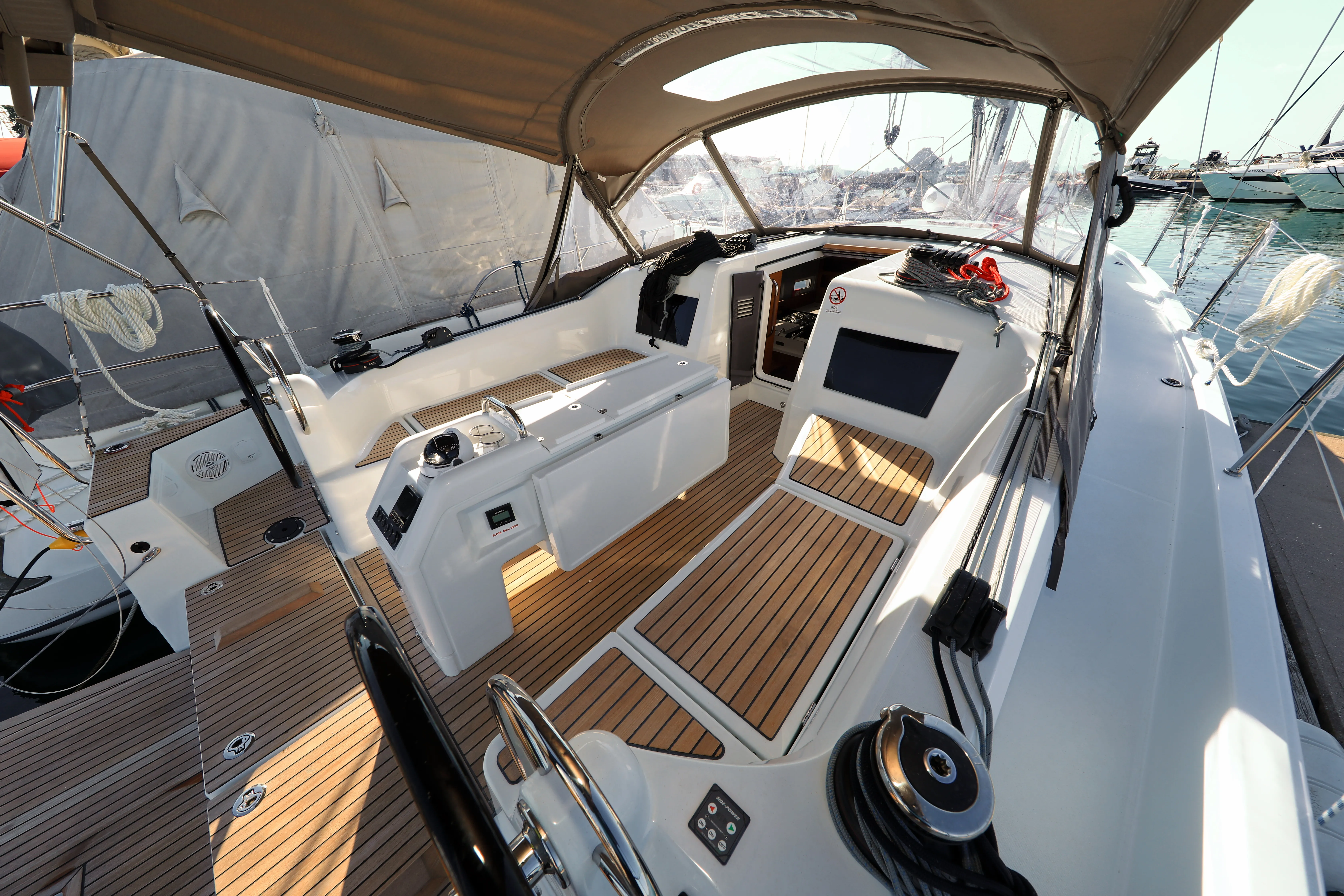 Image slide 206140