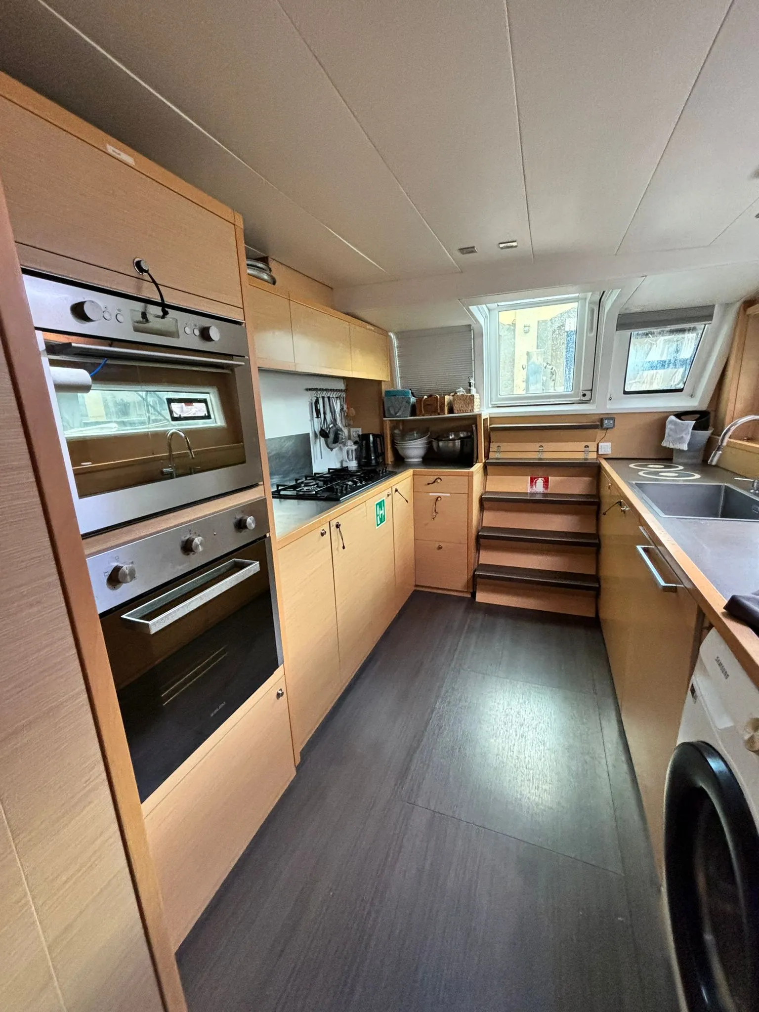 Image slide 206213