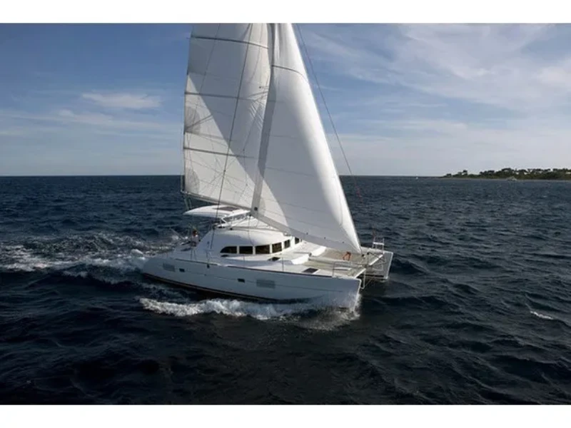 Lagoon 380 S2 Kiss boat image