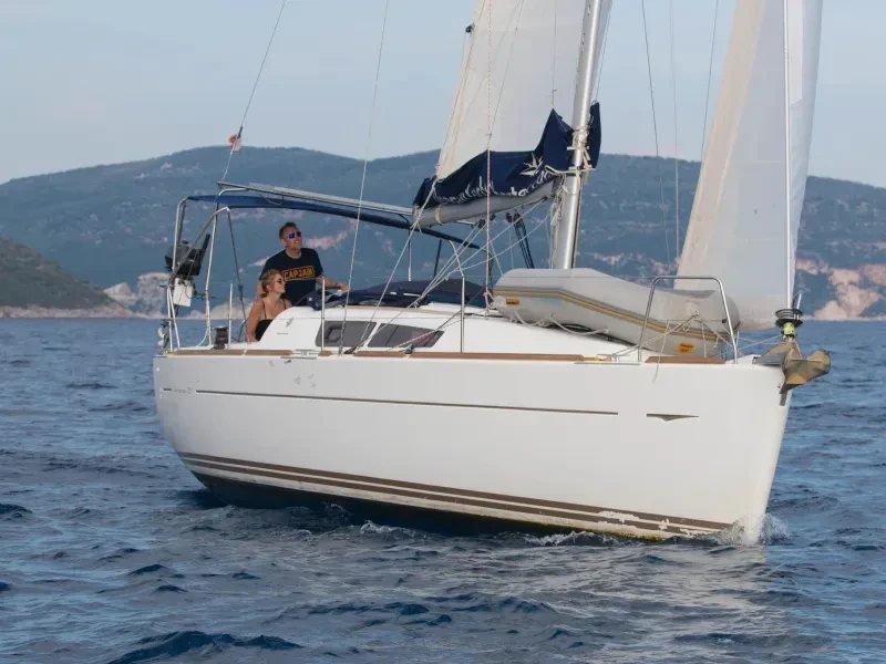 Immagine della barca Sun Odyssey 33i Eleni