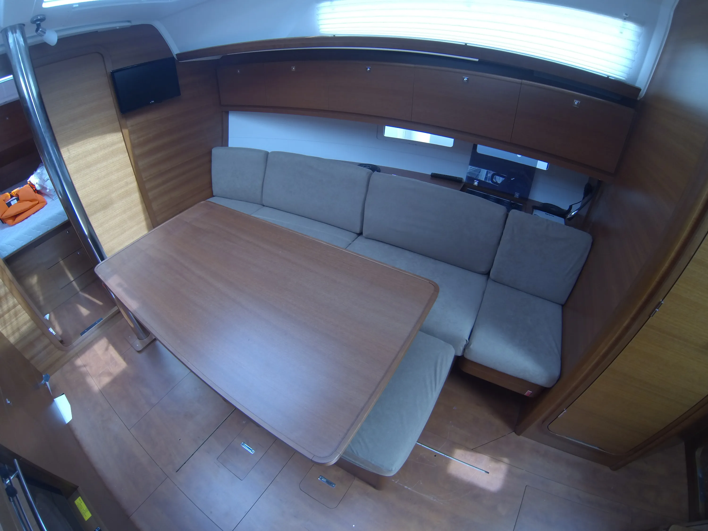 Image slide 206709