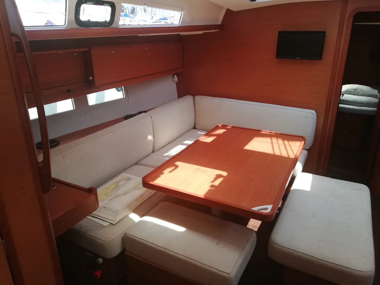 Image slide 206990