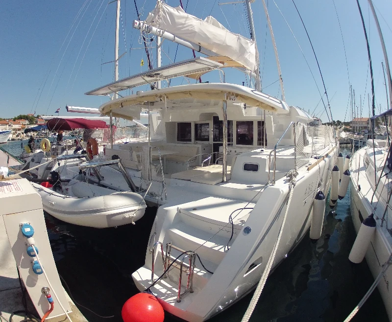 Lagoon 450 Bevanda boat image