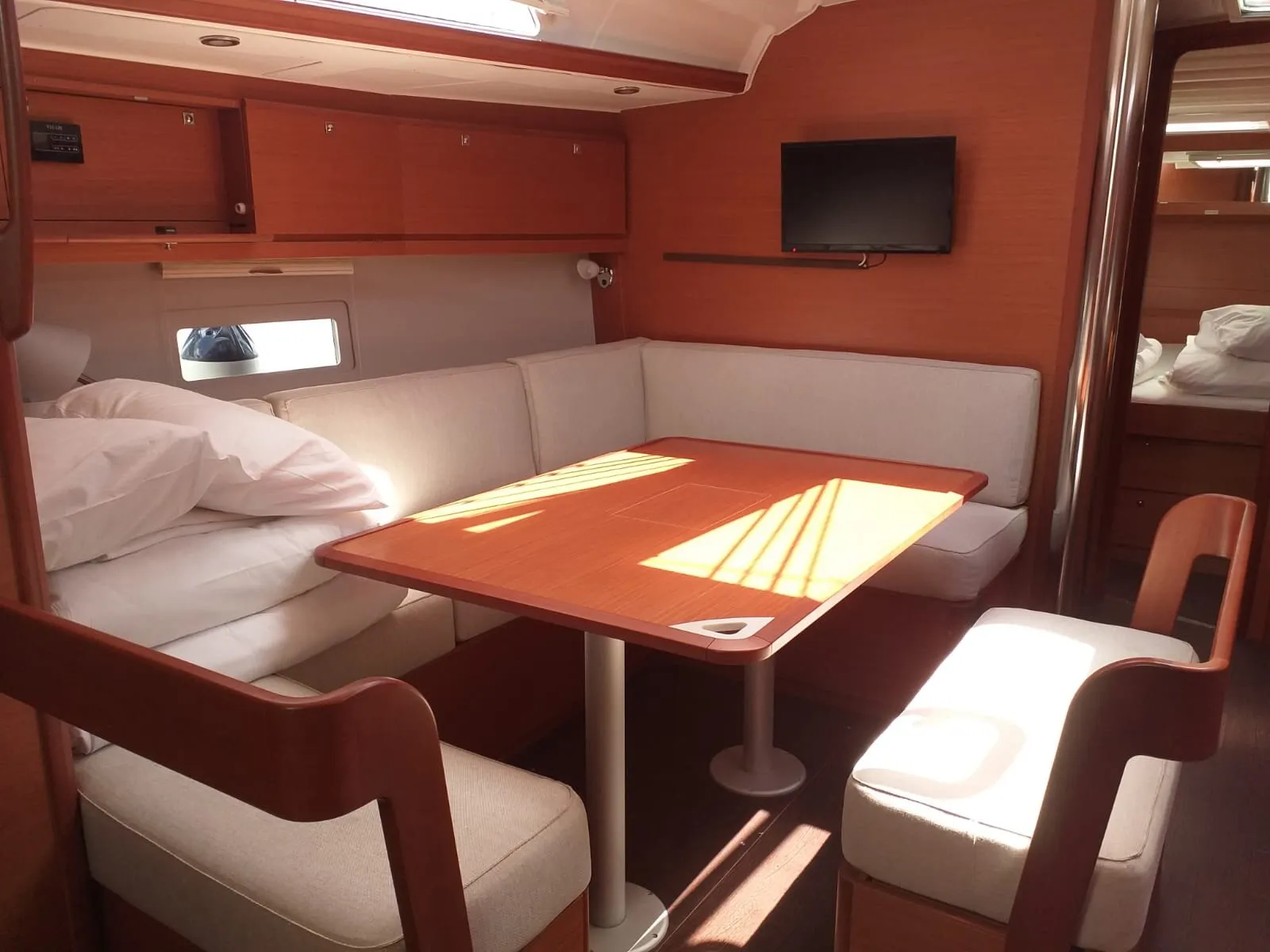 Image slide 207093