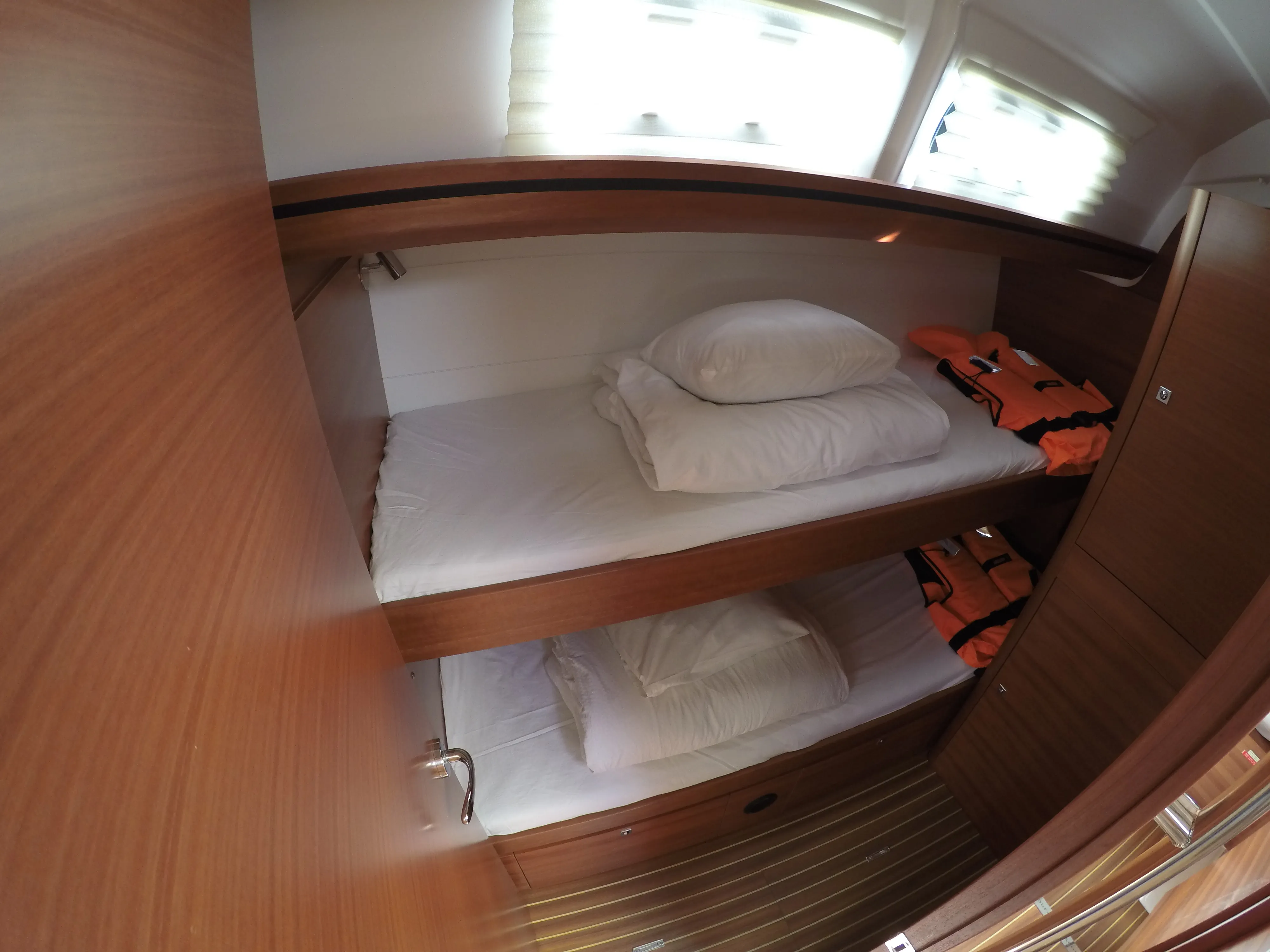 Image slide 207200