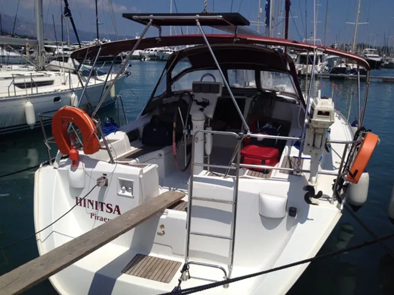 Oceanis 393 Hinitsa boat image