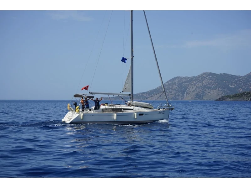 Sun Odyssey 36i Scooby-Doo boat image