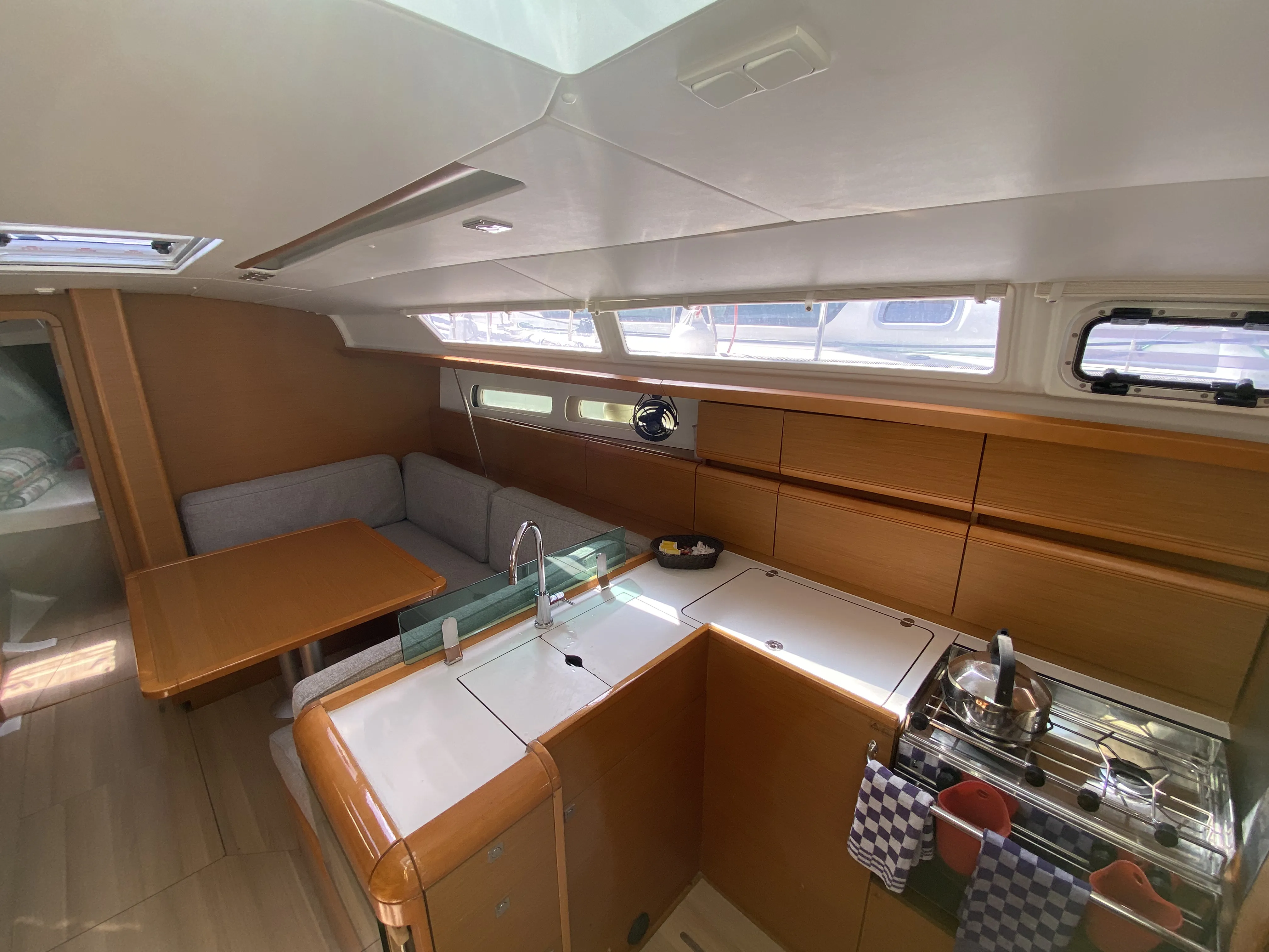 Image slide 207652