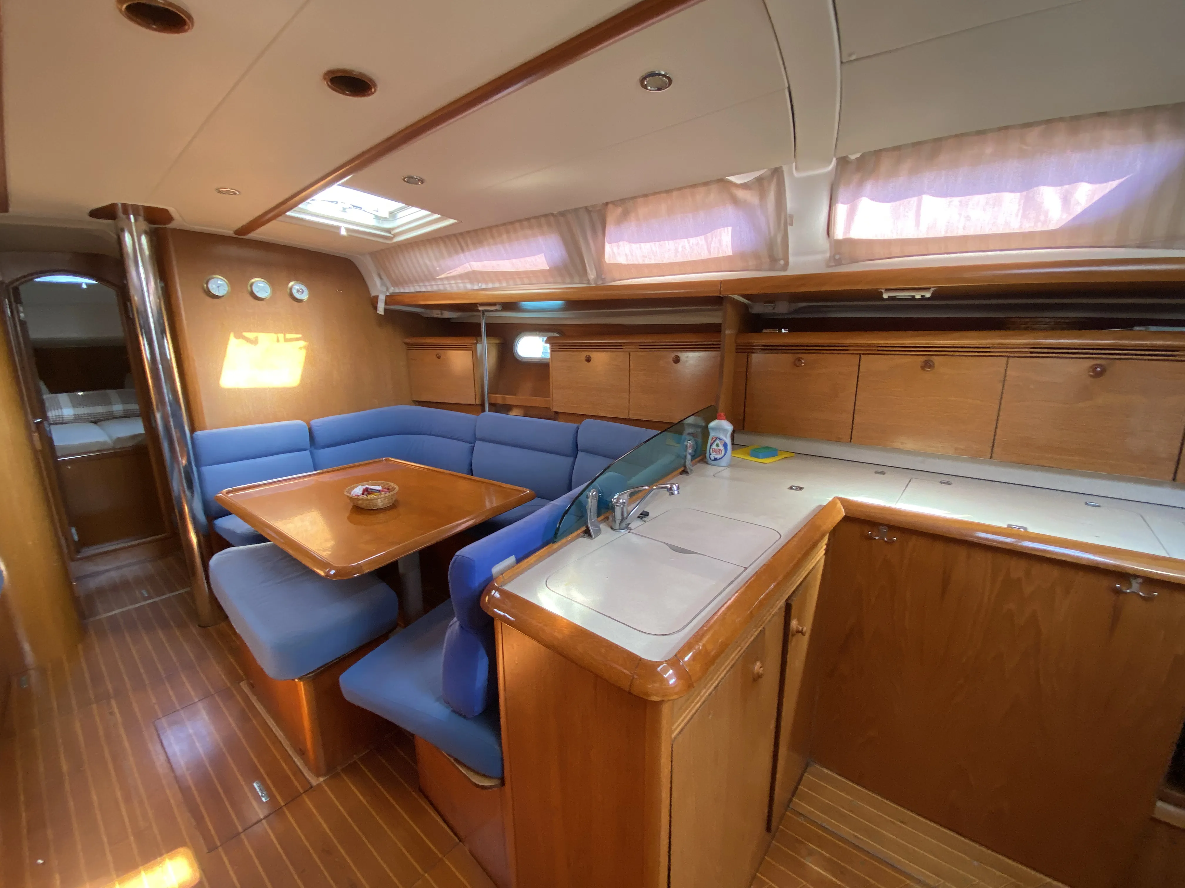 Image slide 207838