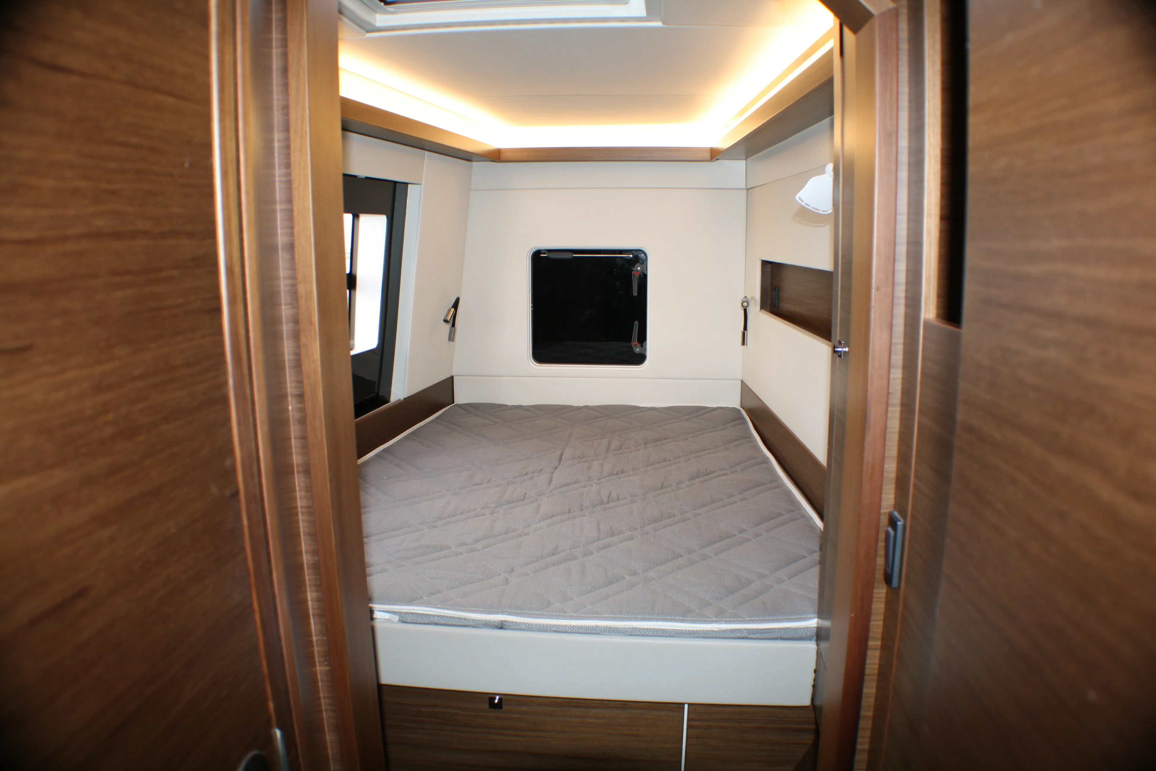 Image slide 208103