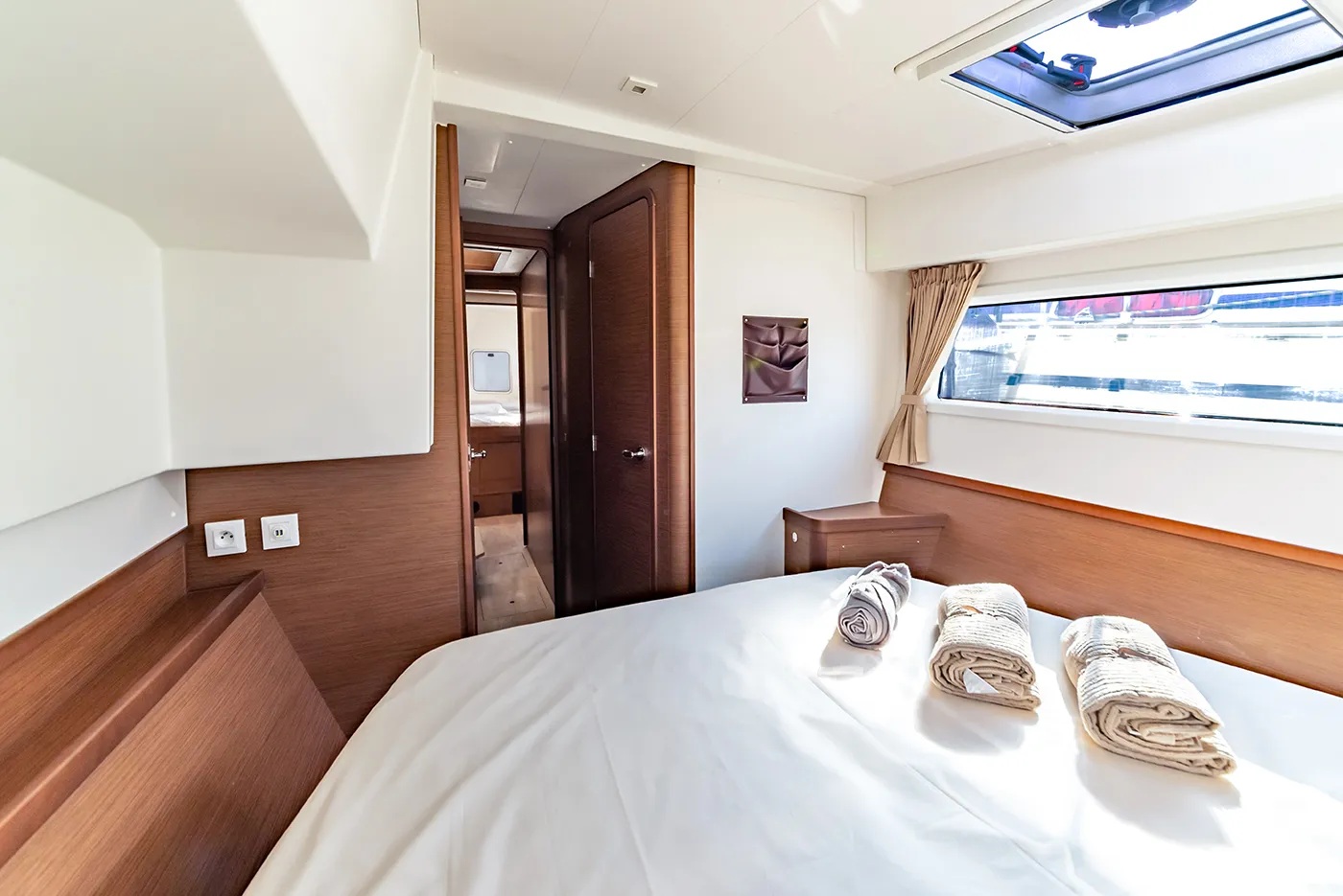 Image slide 208216