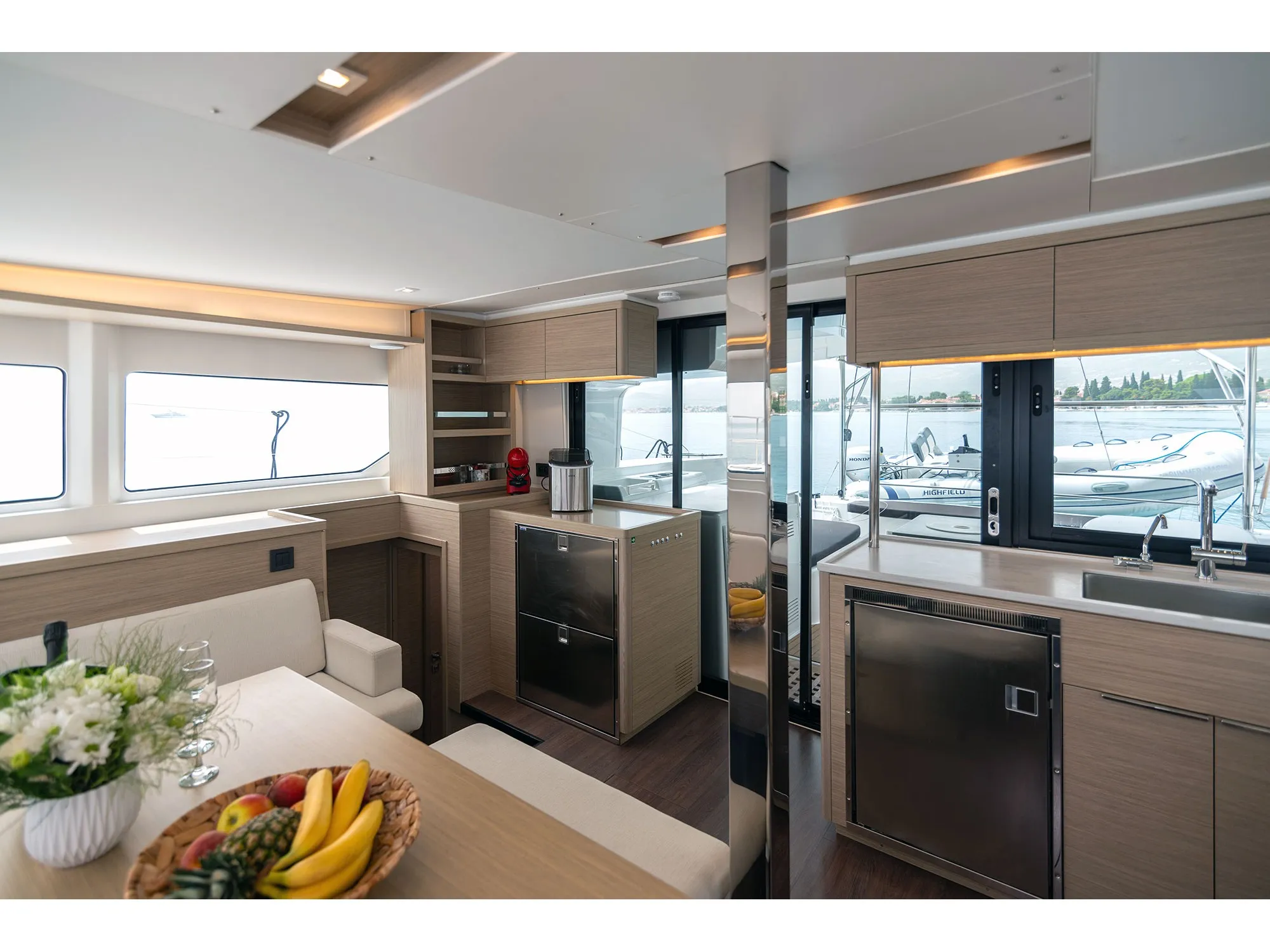 Image slide 209045