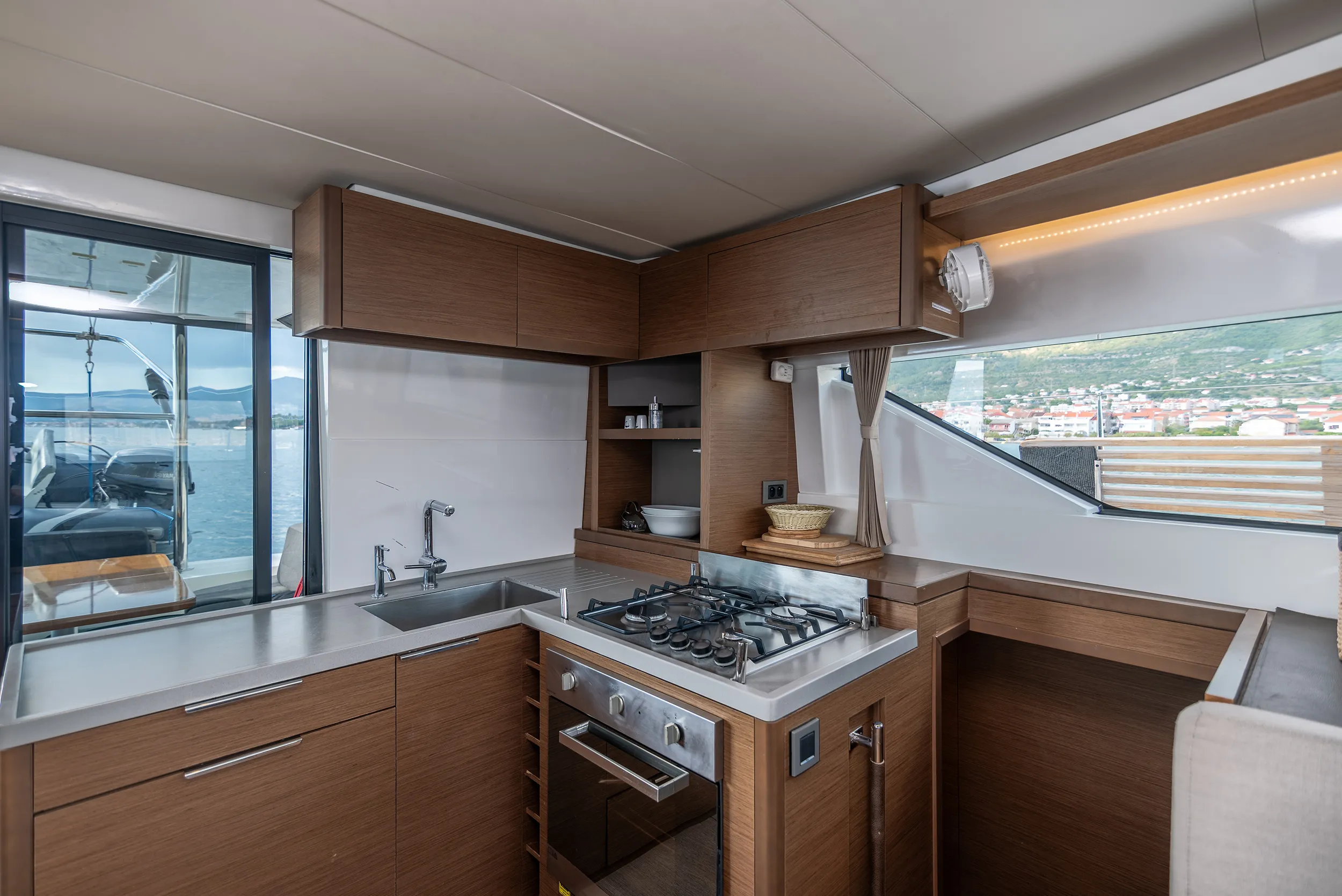 Image slide 209361