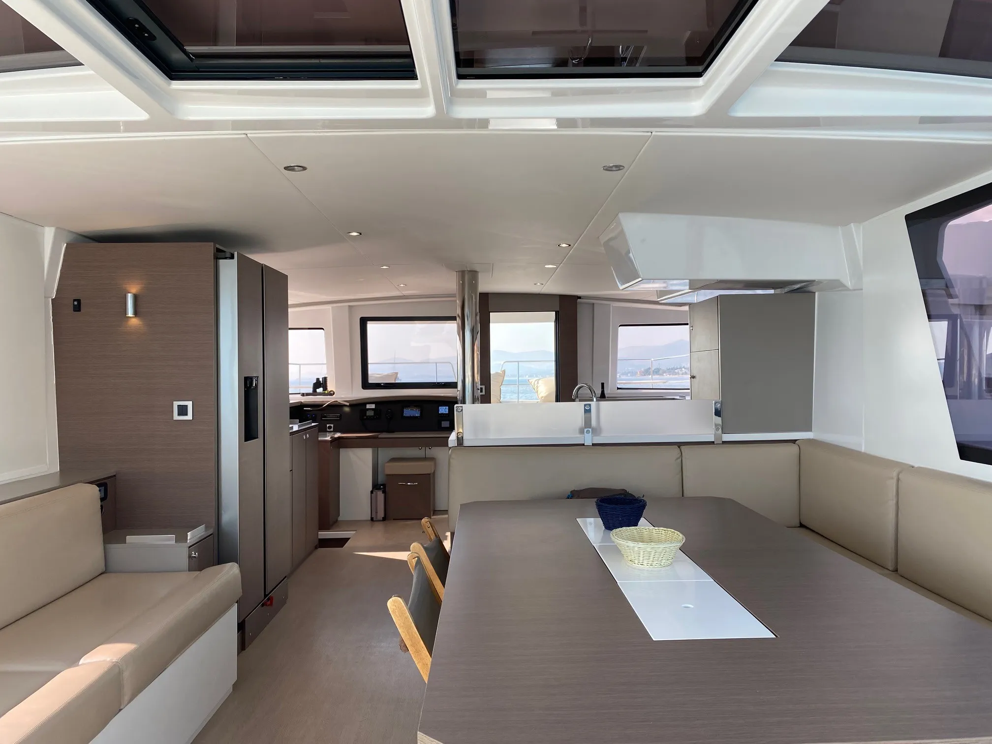 Image slide 209645