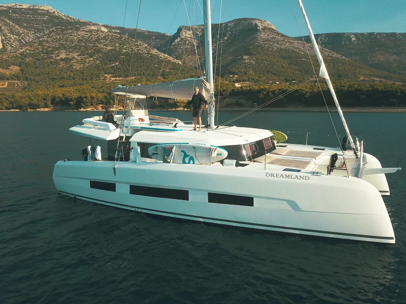 Dufour Catamaran 48 SEAVEN boat image