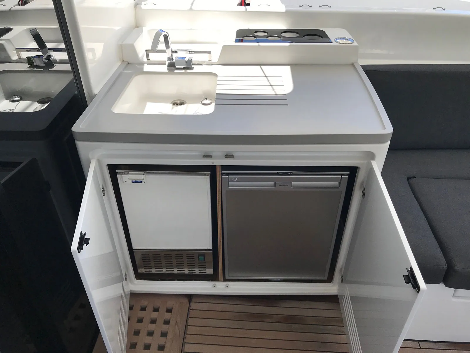 Image slide 209774