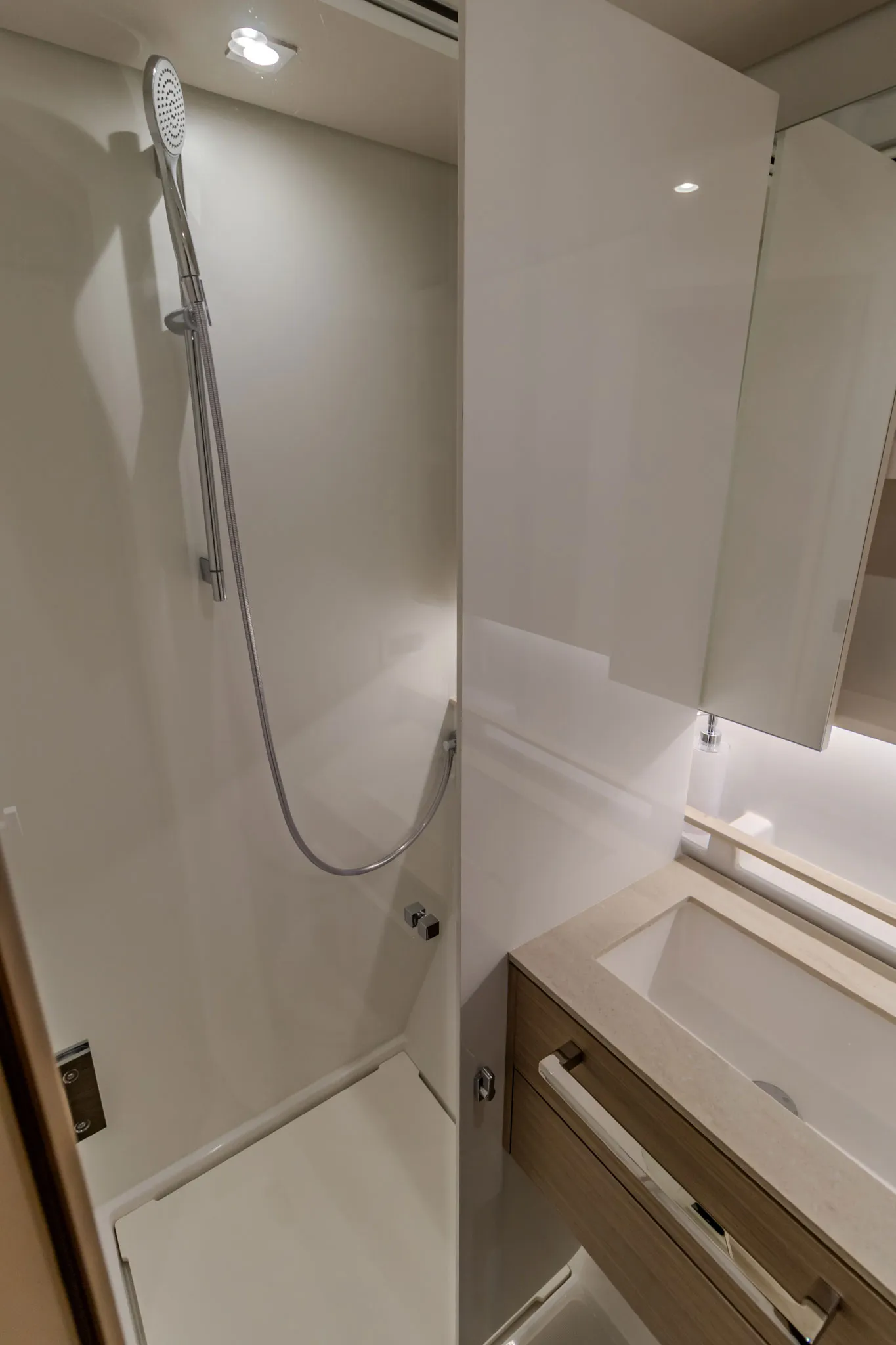 Image slide 210045