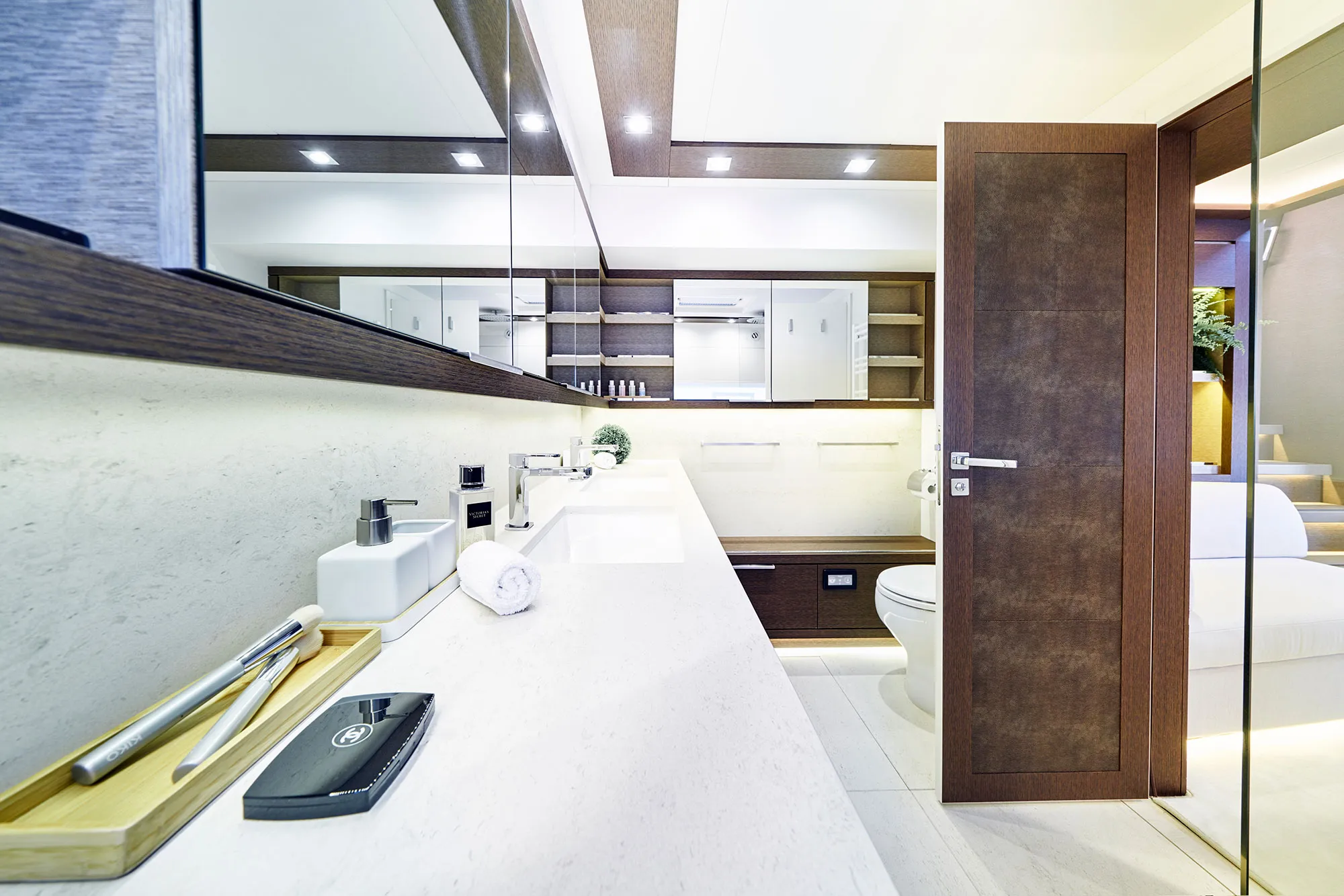 Image slide 210106