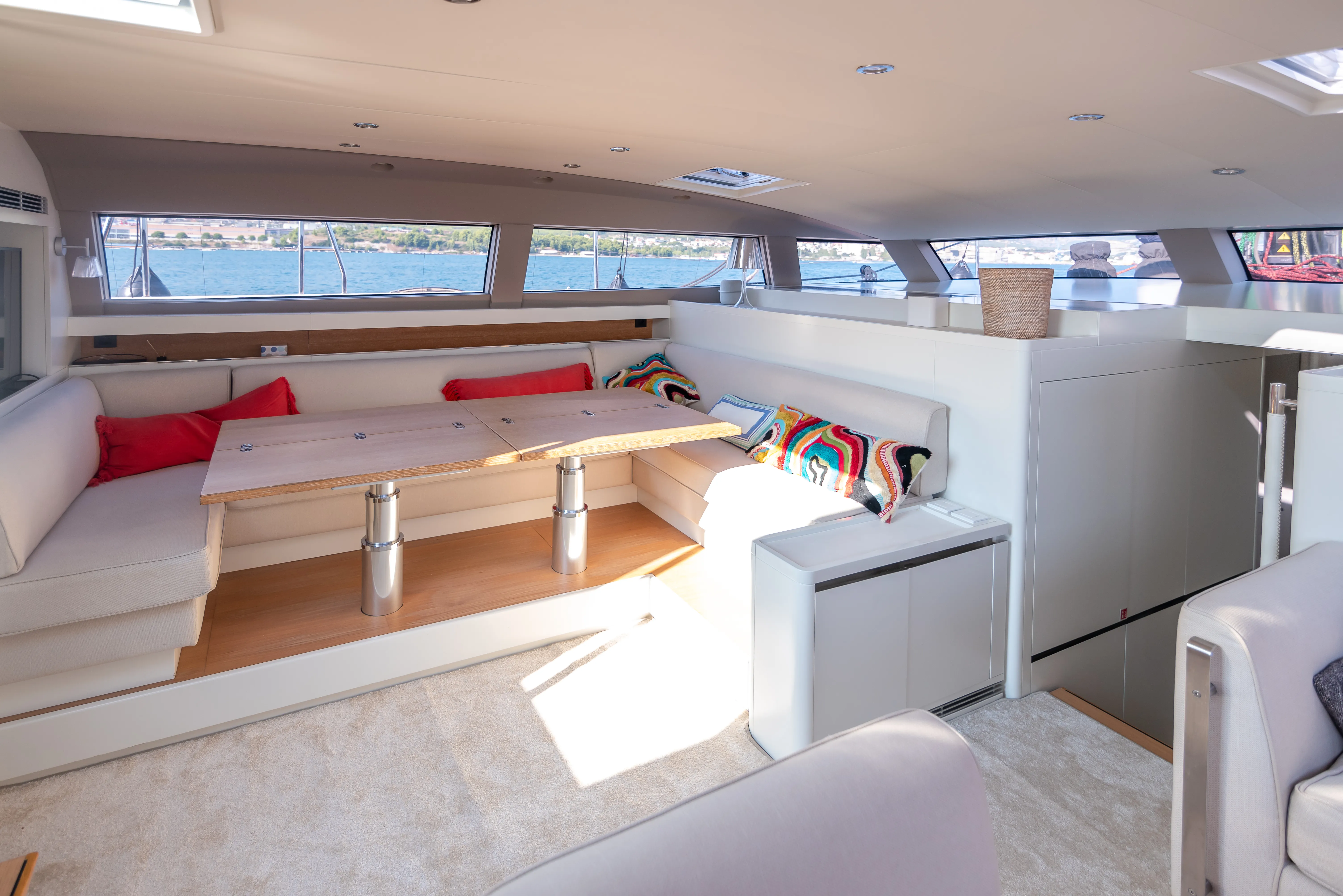 Image slide 210144