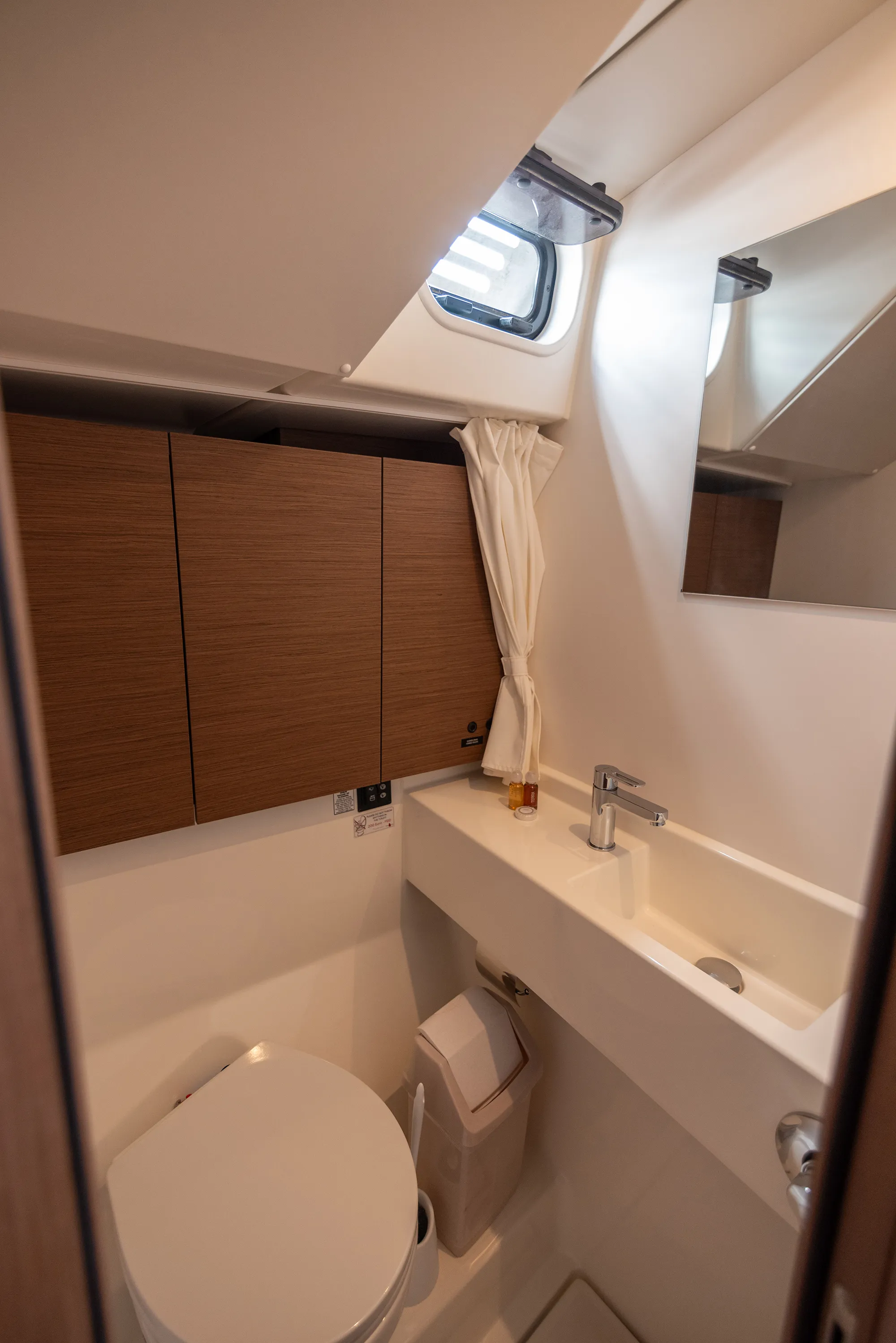 Image slide 210181