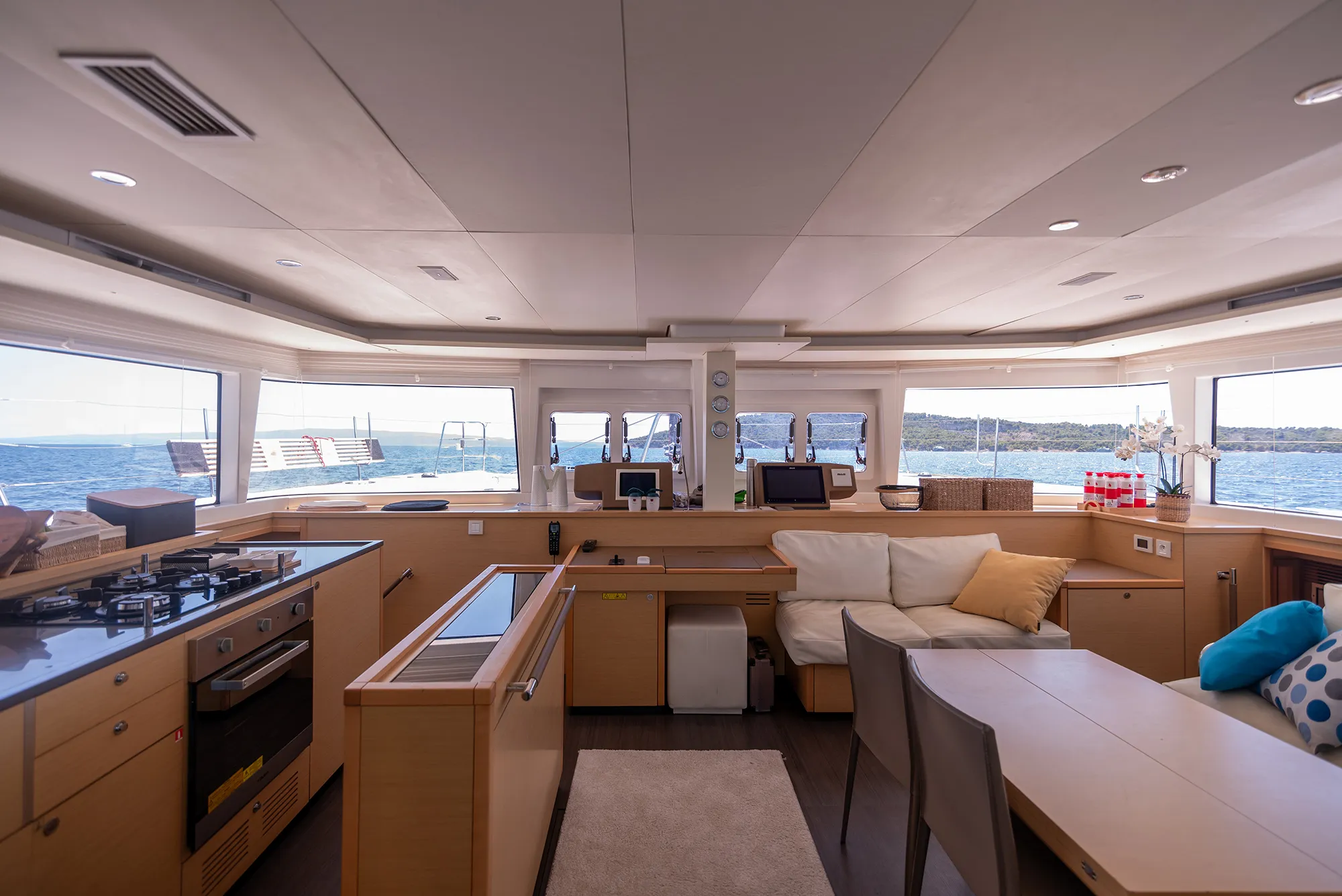 Image slide 210239