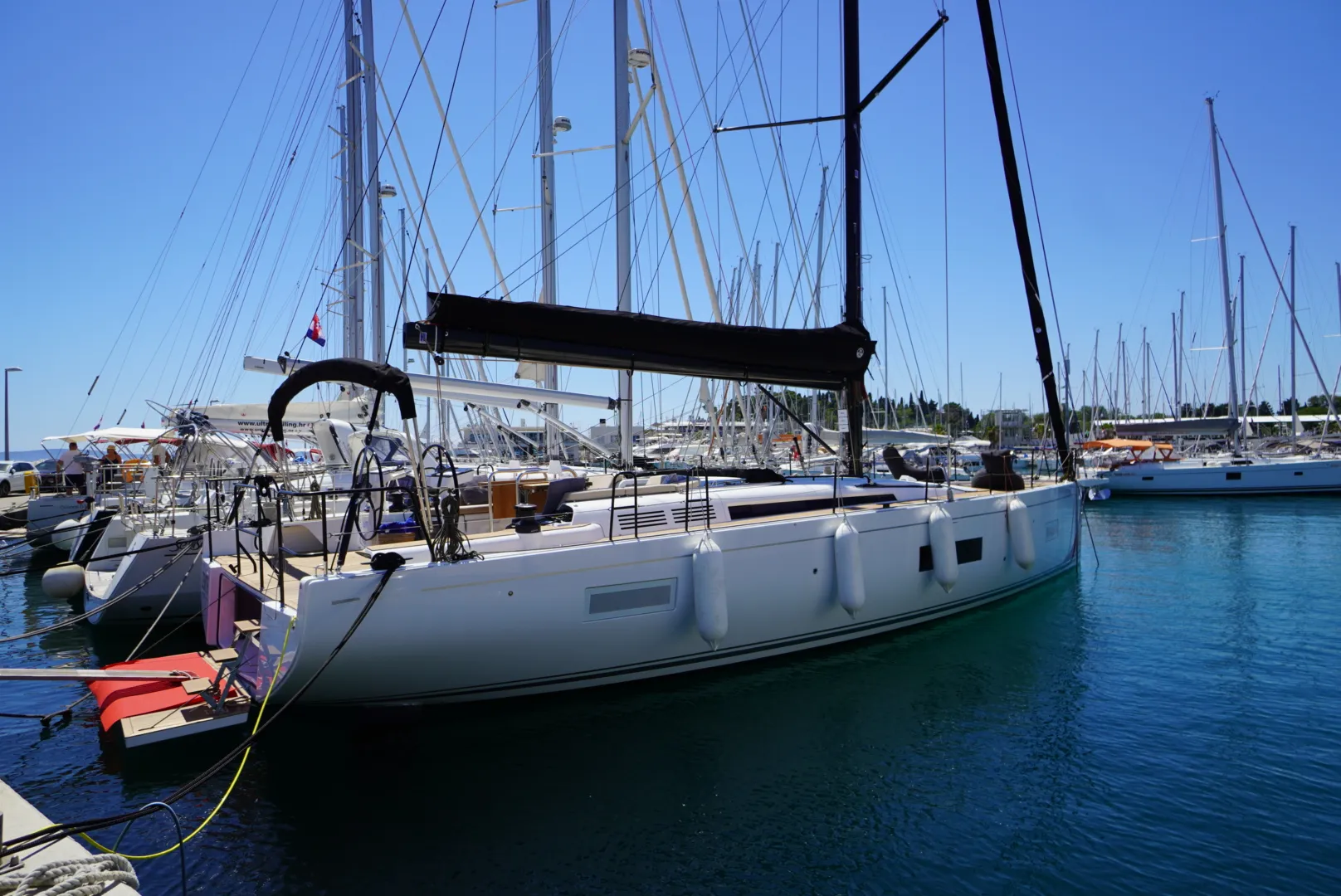 Image slide 210342