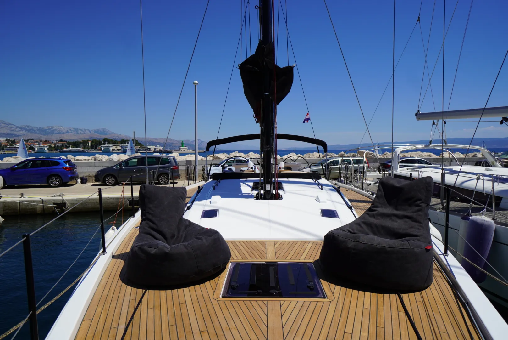 Image slide 210343