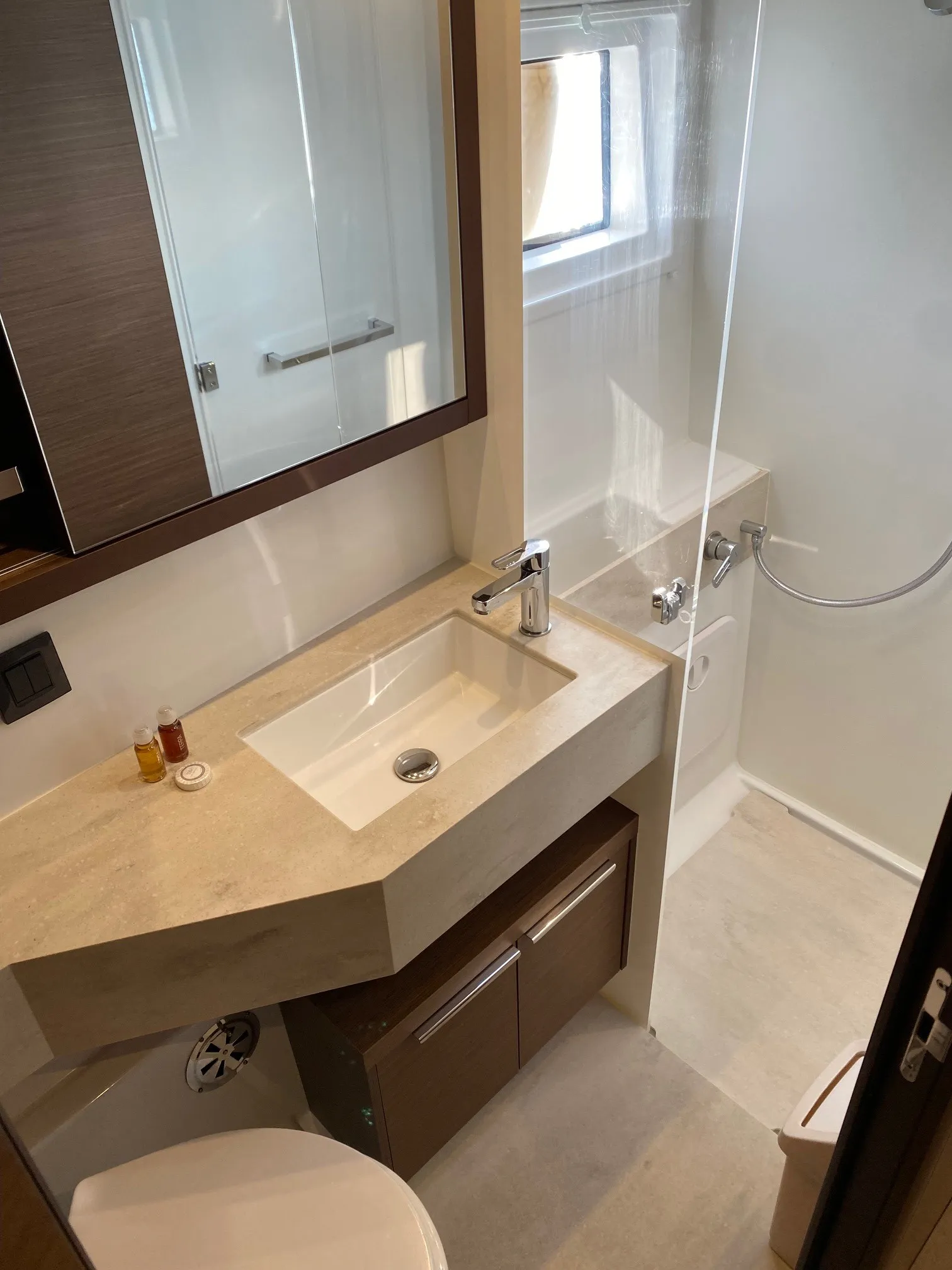 Image slide 210394